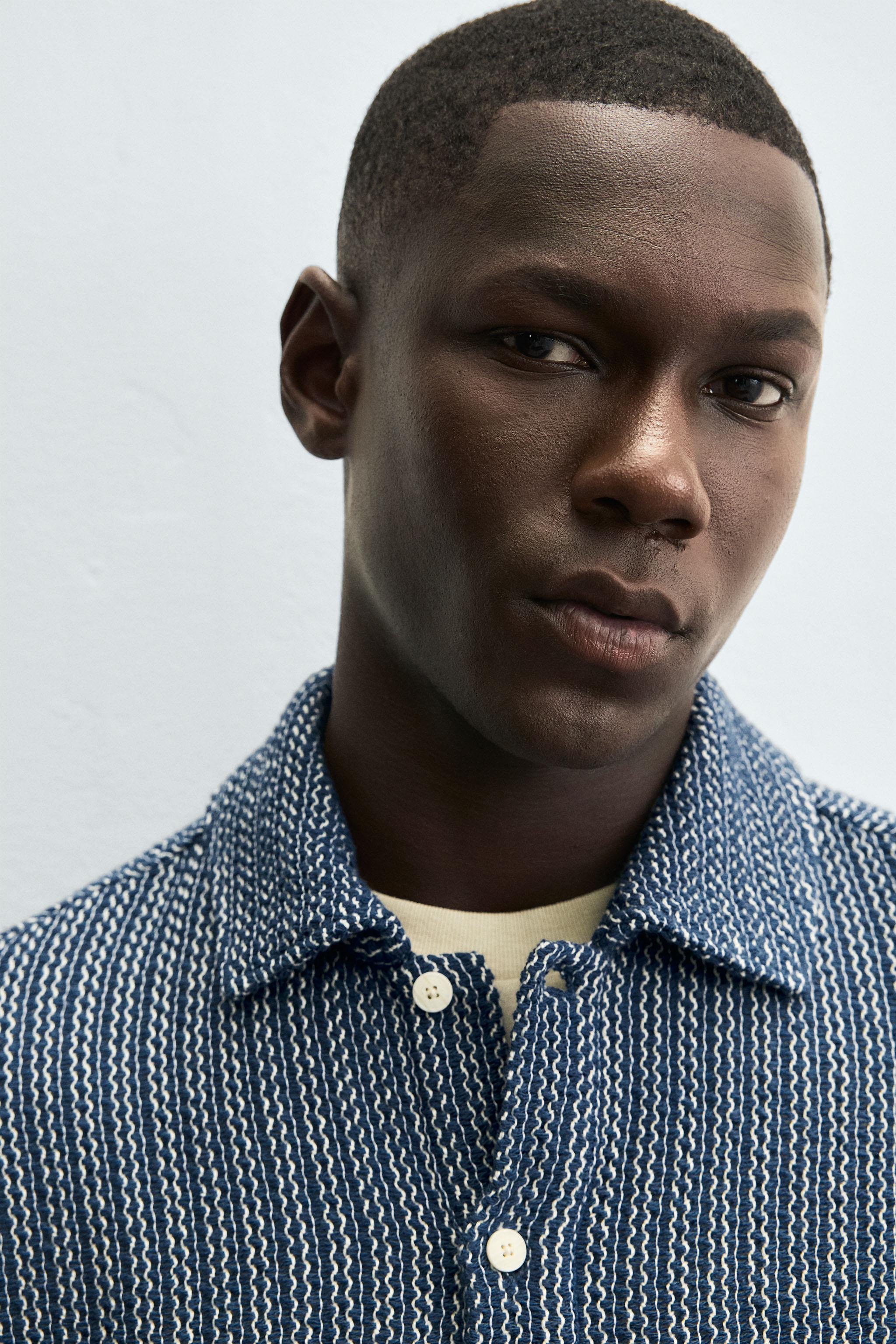 TEXTURED POLO SHIRT