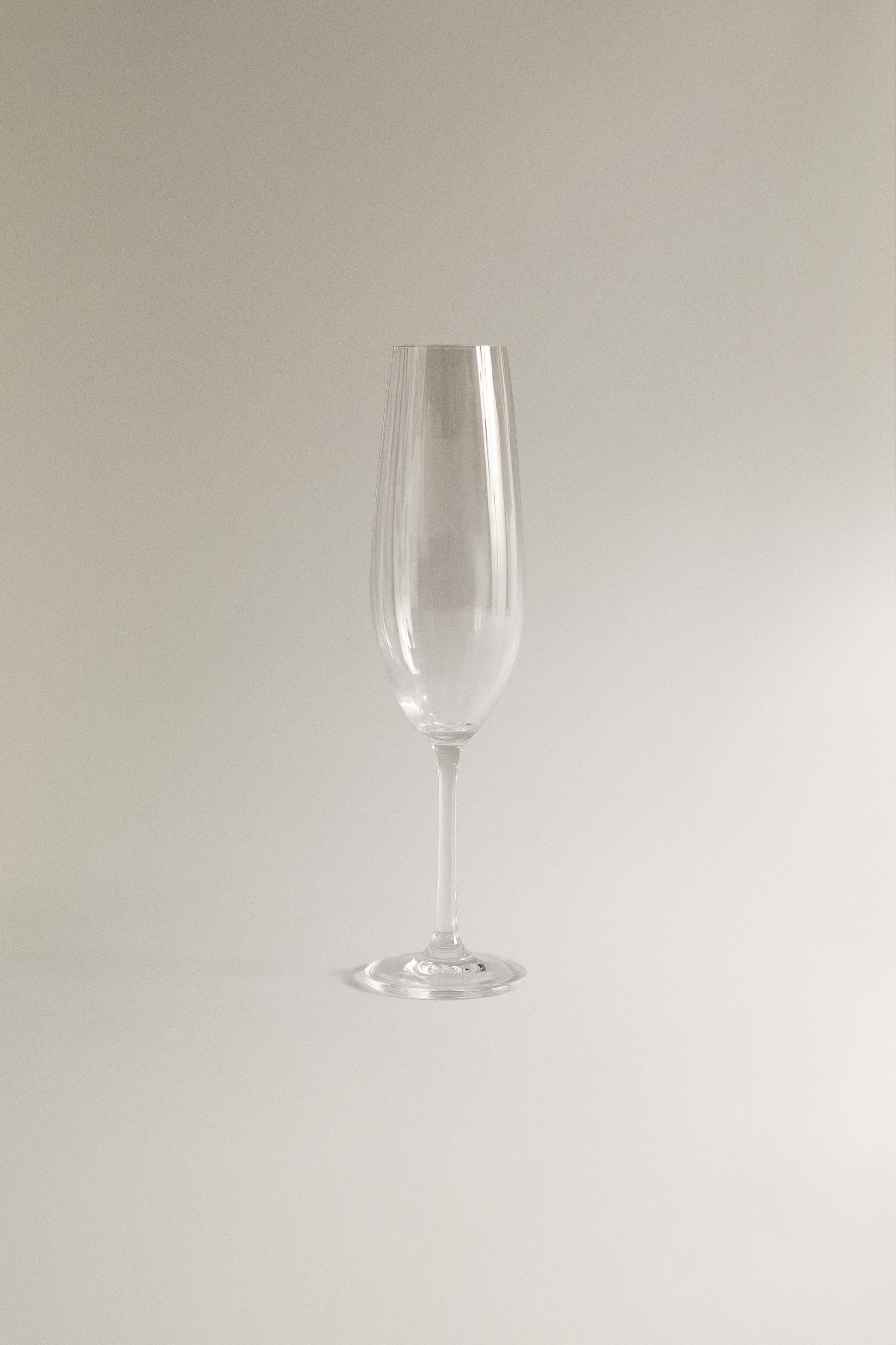 WAVY FLUTE GLASS