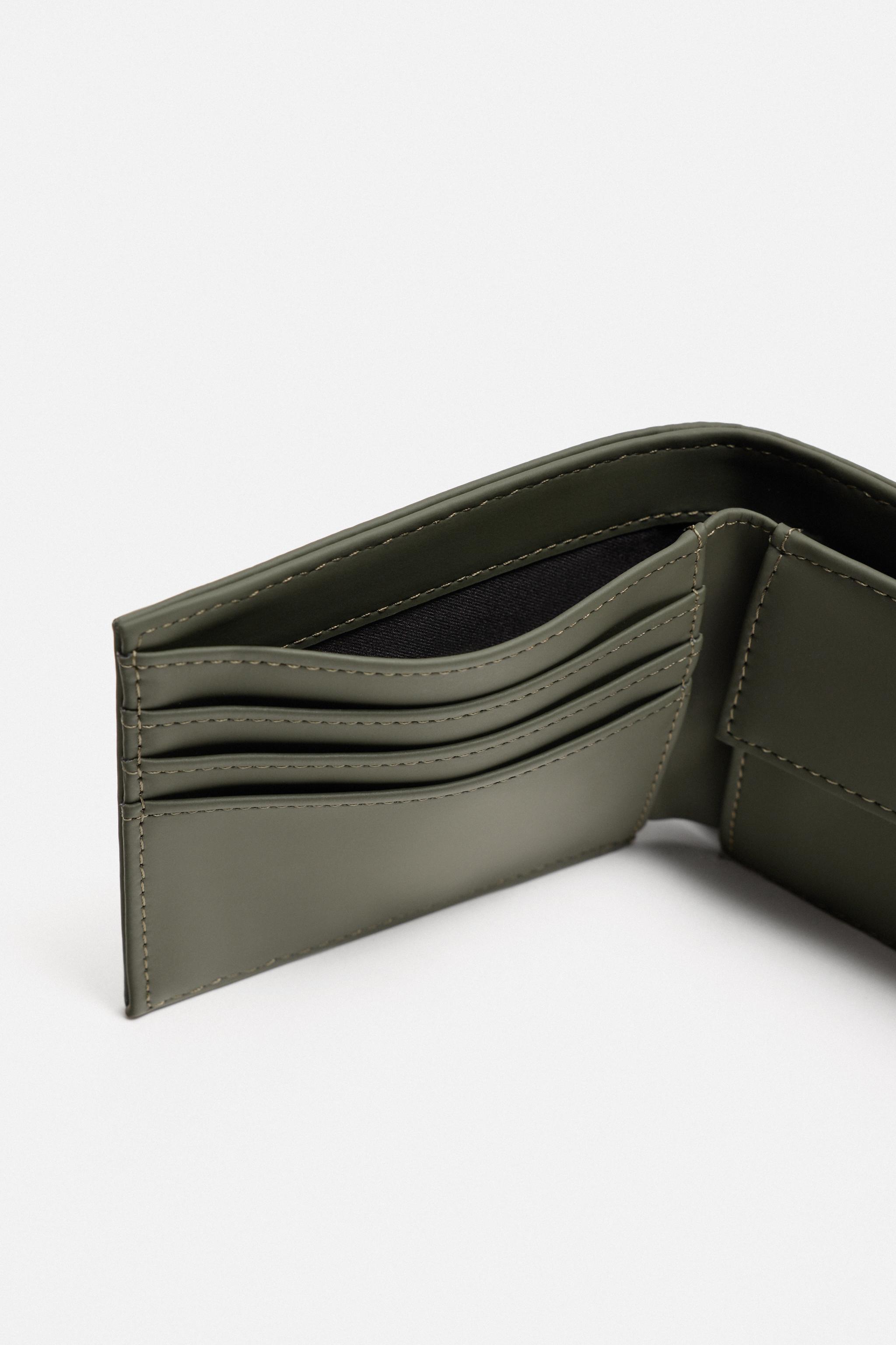 RUBBERIZED WALLET