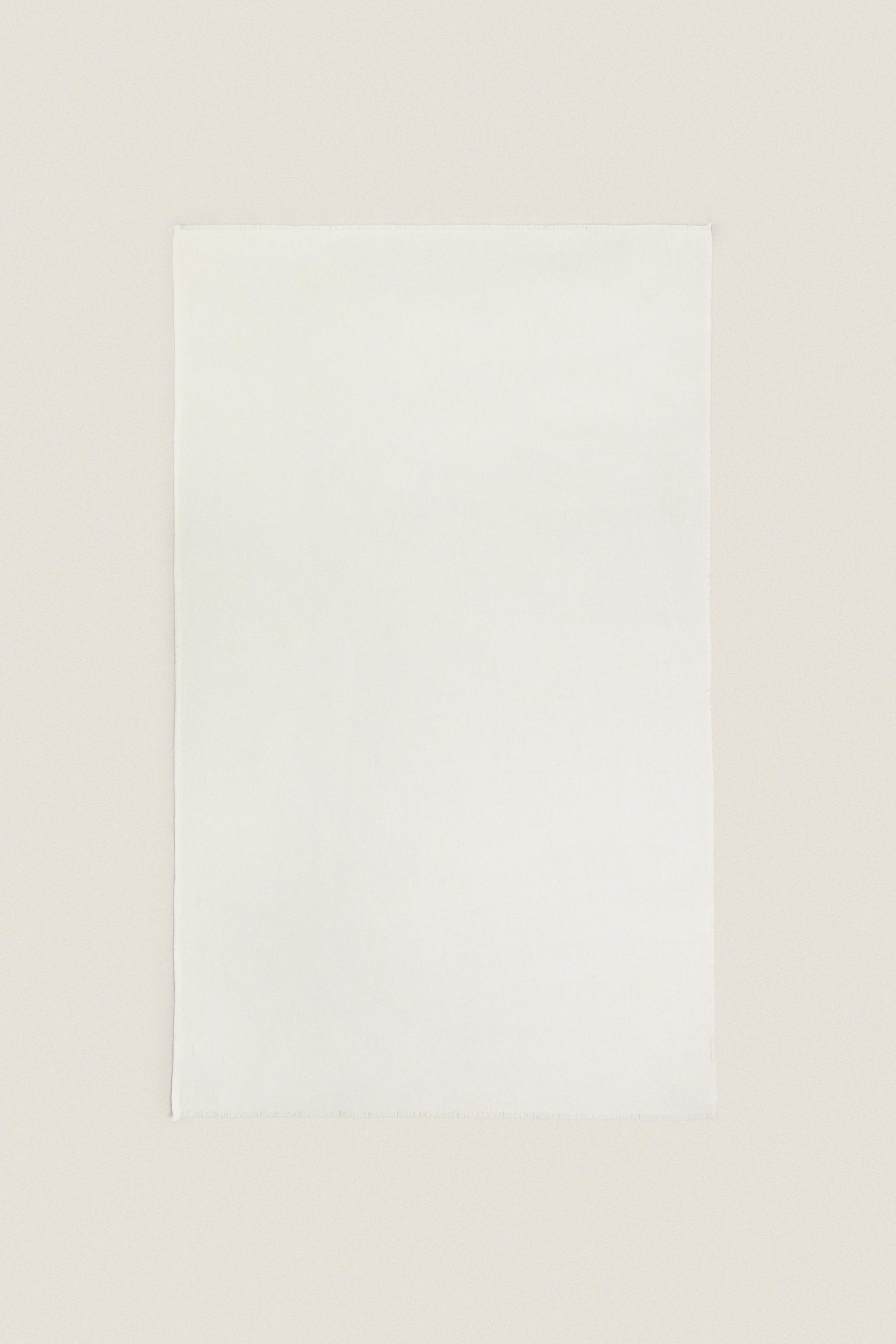 PLAIN MULTI-PURPOSE BLANKET