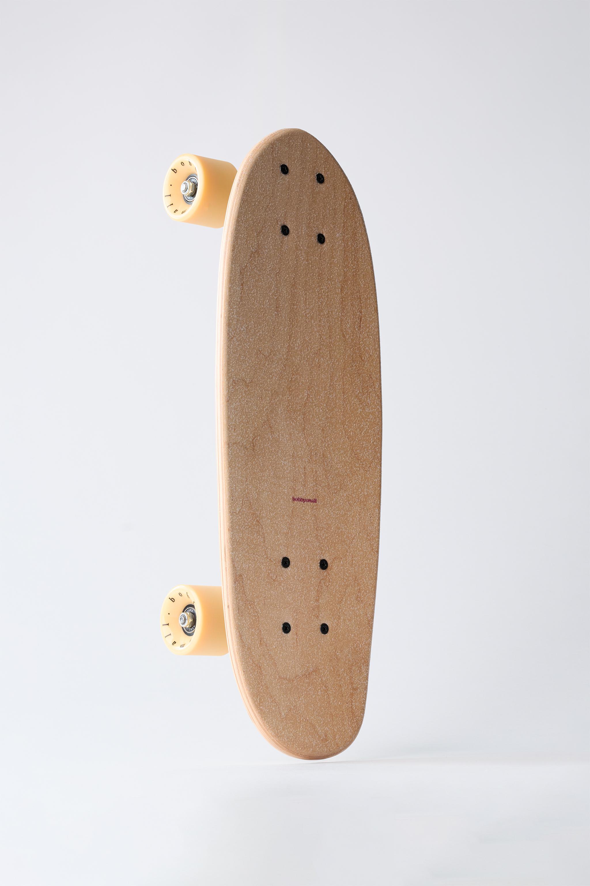 SPECKLE CRUISER BOBBY SMALL © SKATEBOARD