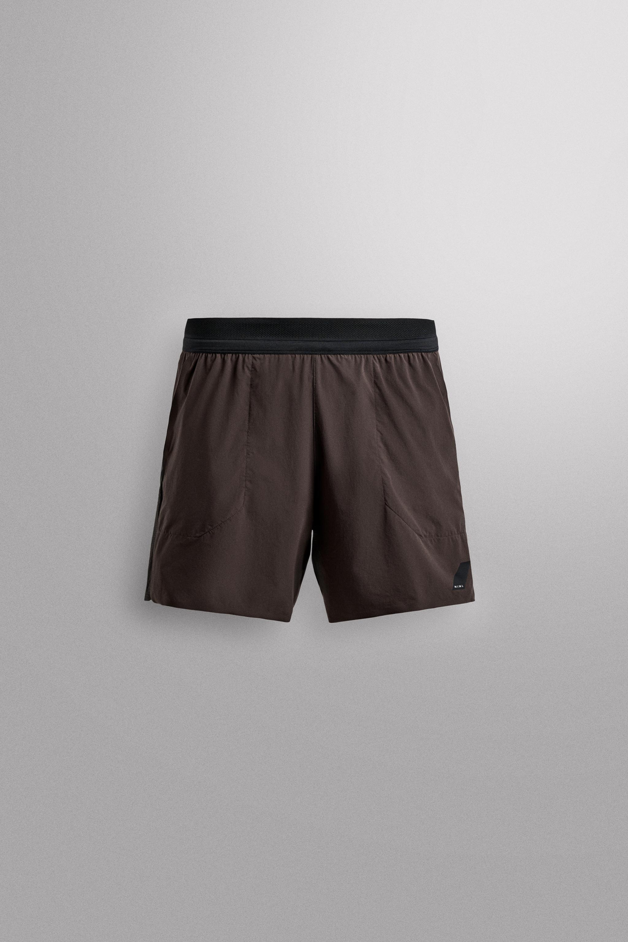 COLOR BLOCK RUNNING SHORTS