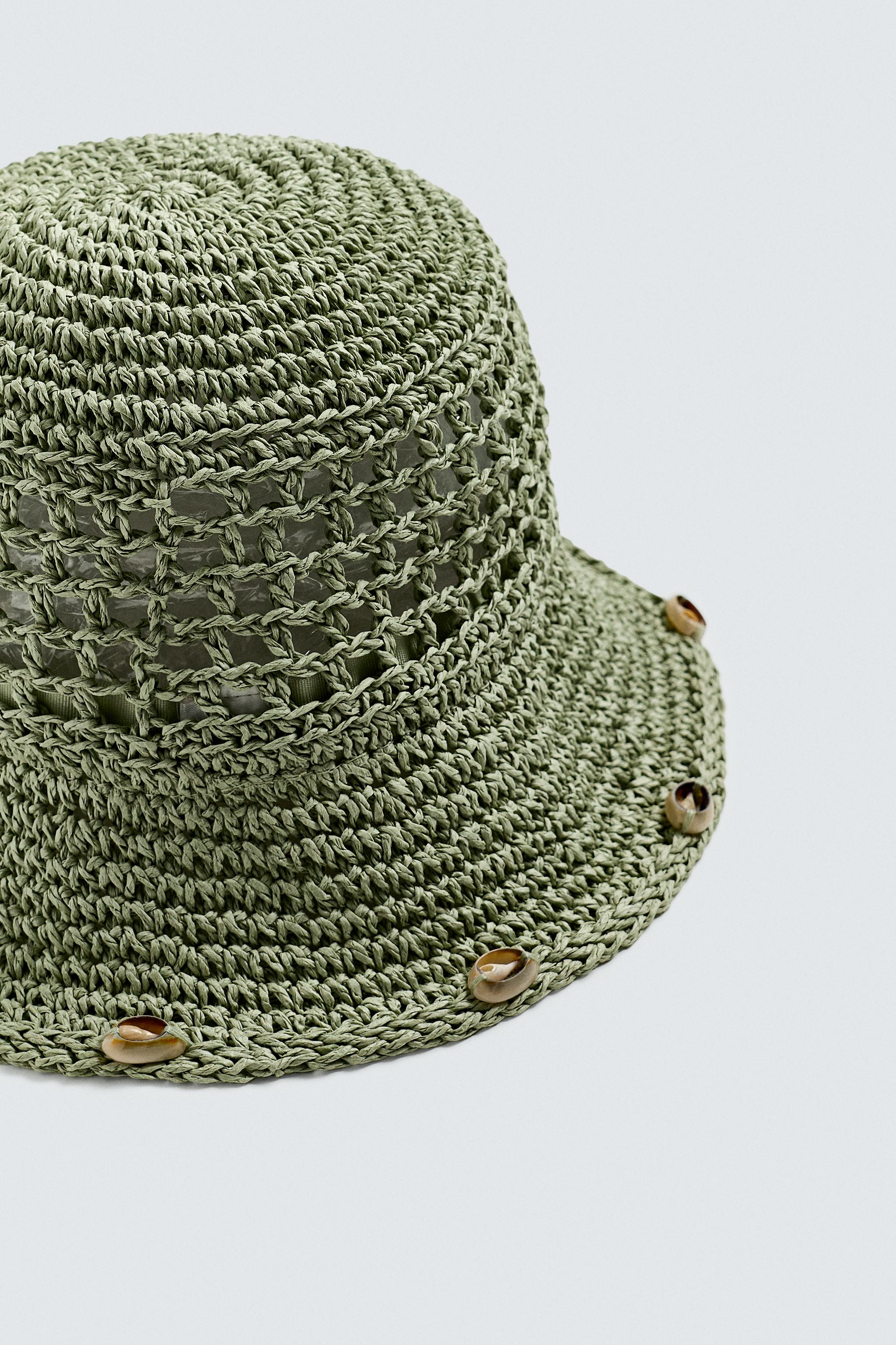 CROCHET SHELL HAT