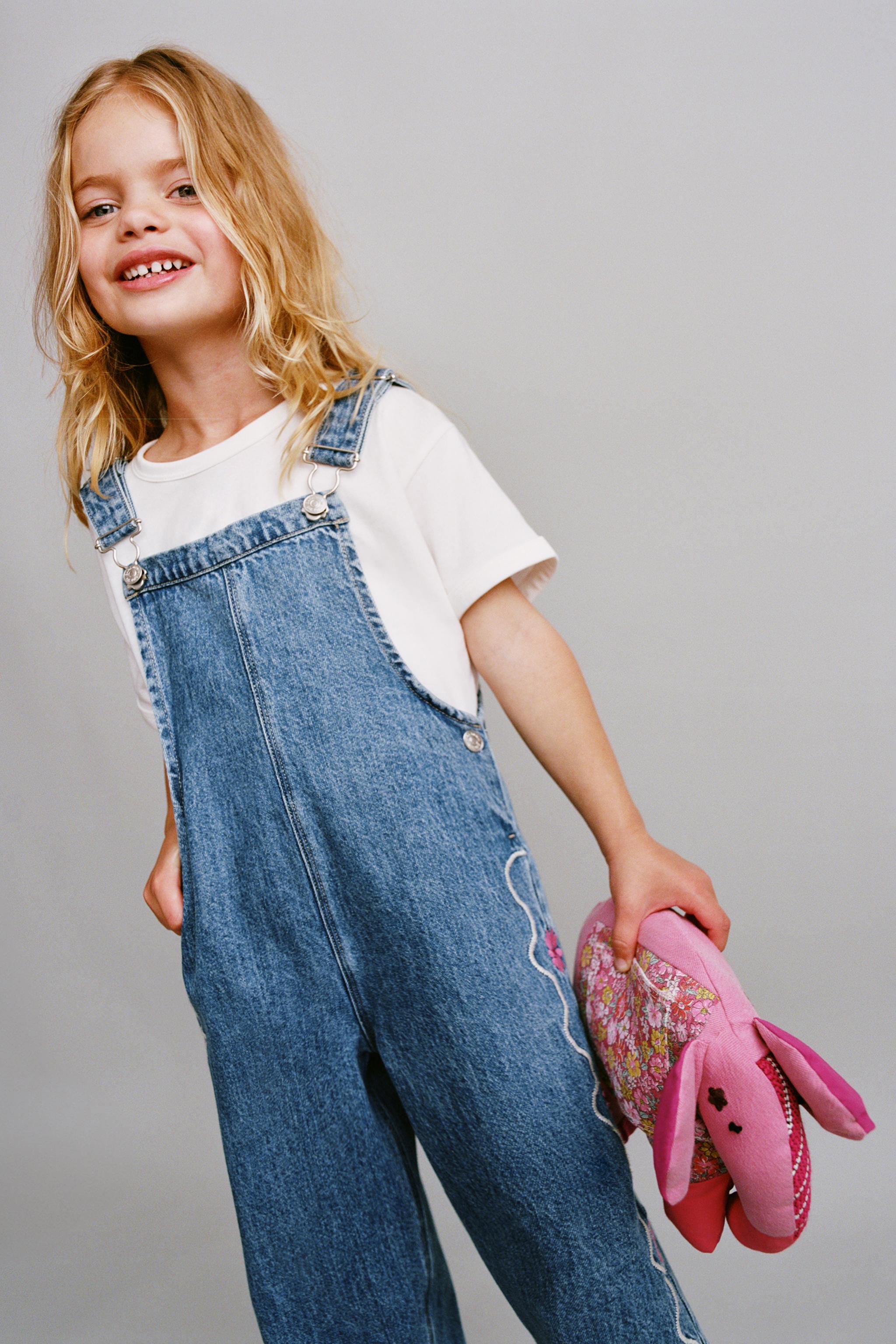 WAVY & FLORAL EMBROIDERED DENIM OVERALLS