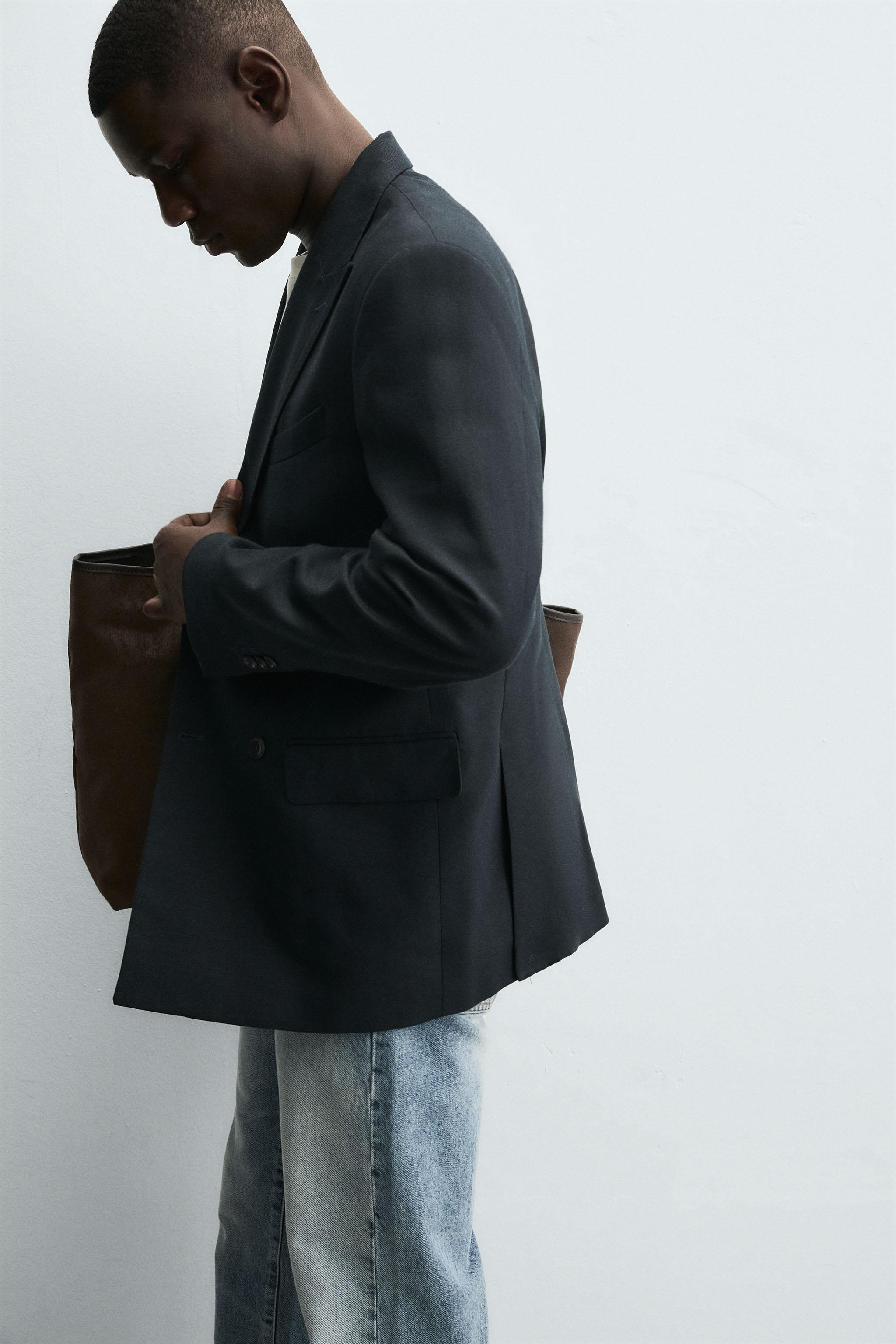 DOUBLE BREASTED BLAZER