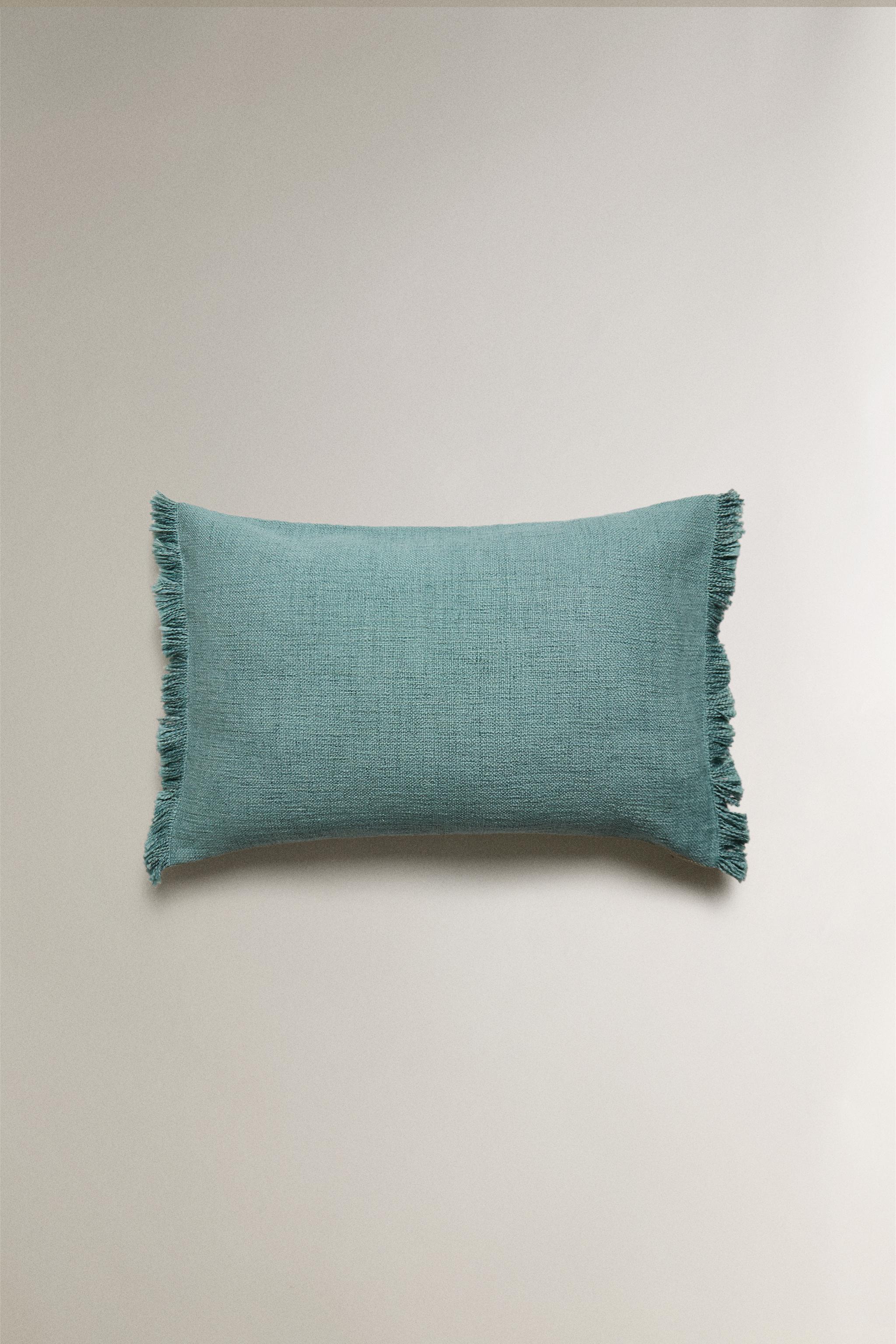 FRINGED THROW PILLOW COVER
