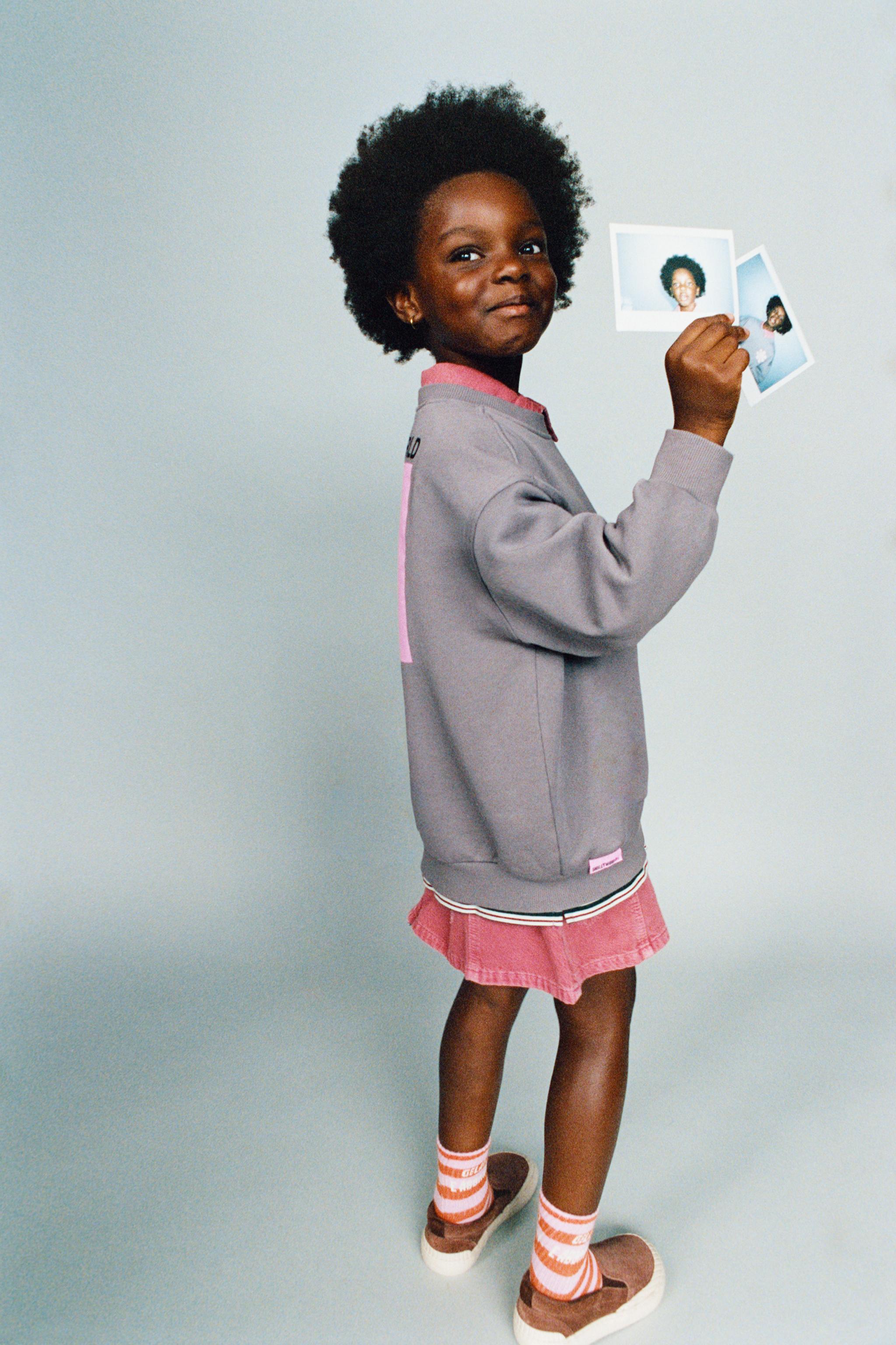 SMILEYWORLD® FLOWER SWEATSHIRT