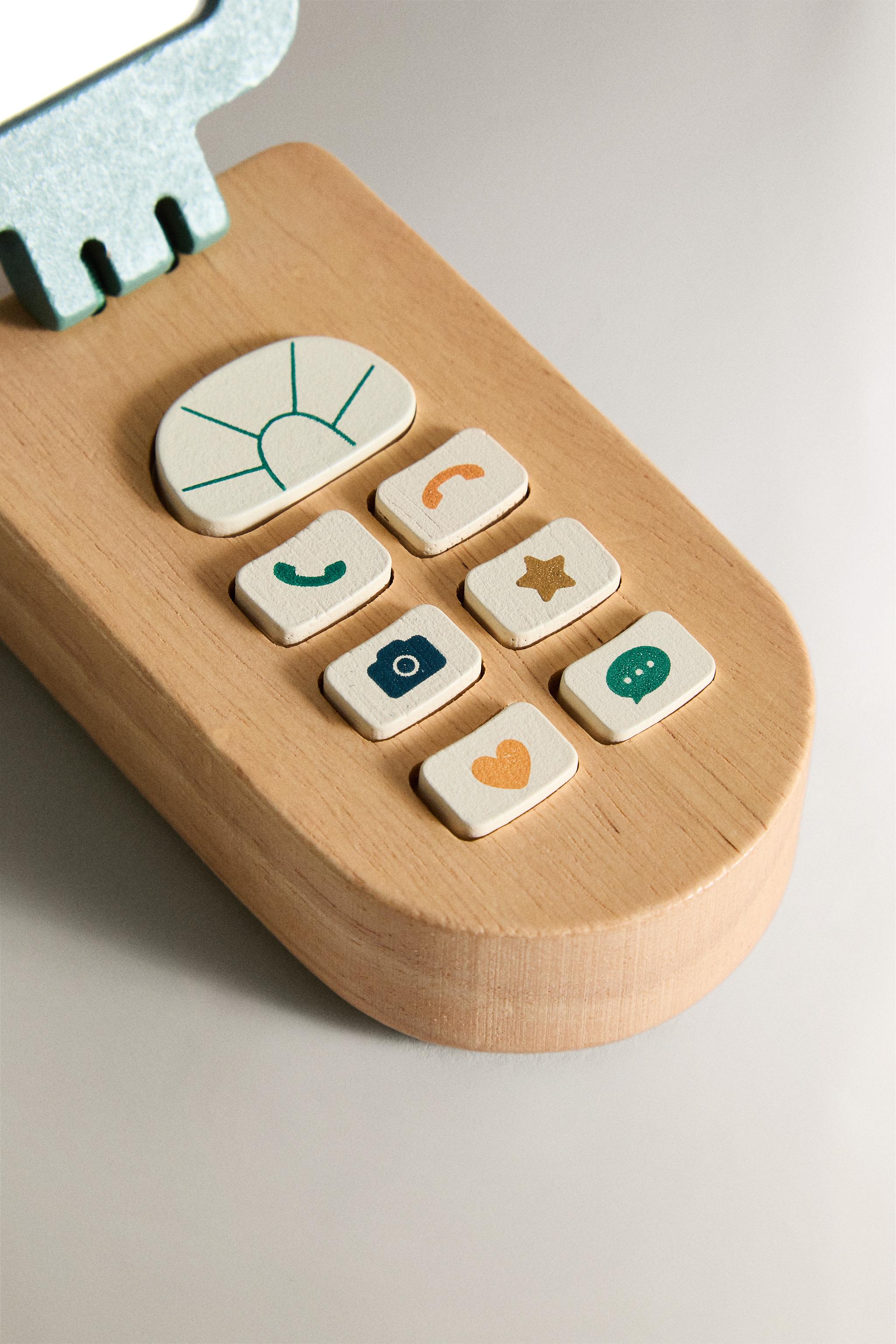 CHILDREN’S MOBILE PHONE SOUND TOY