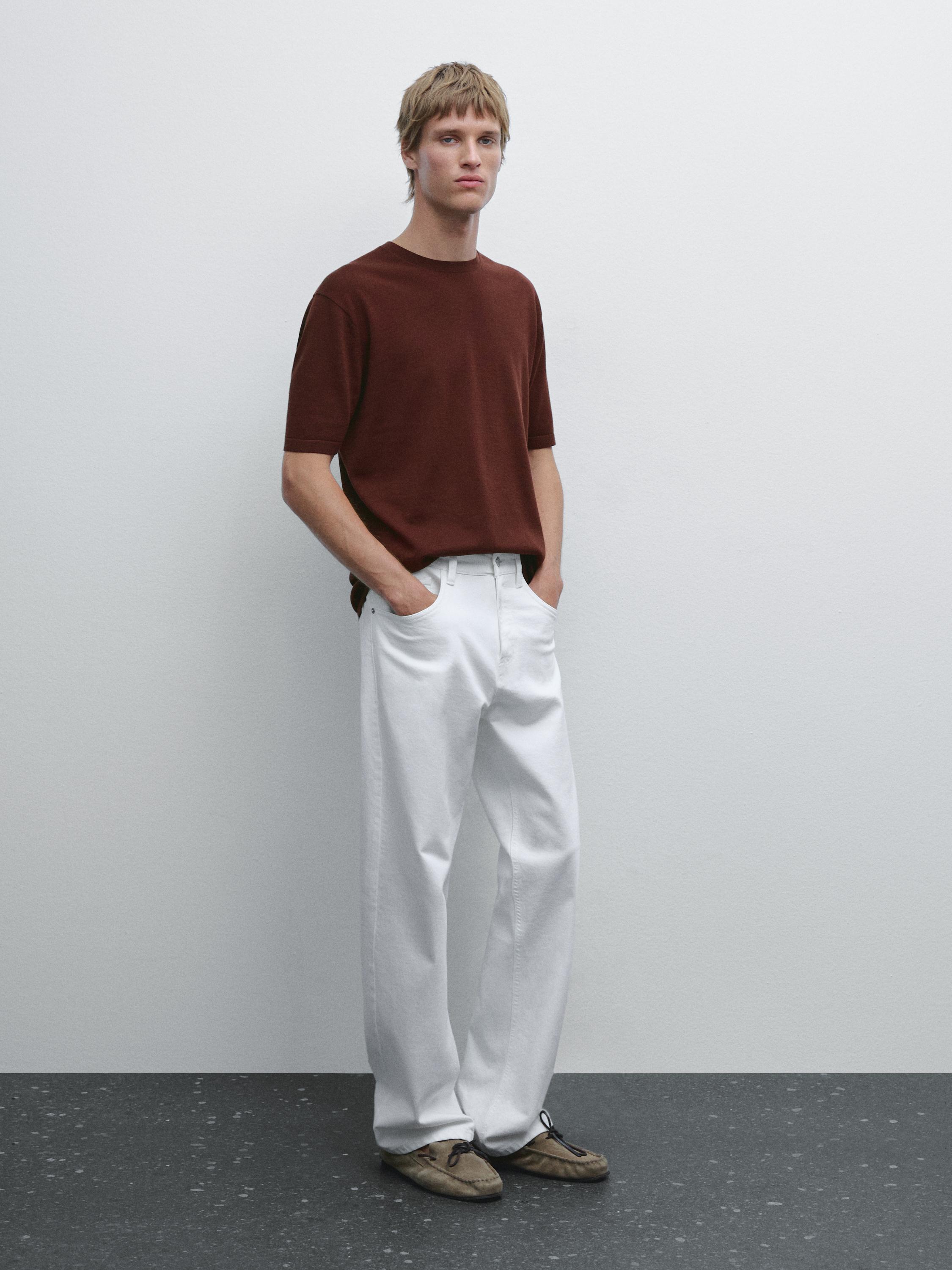 100% cotton knit T-shirt