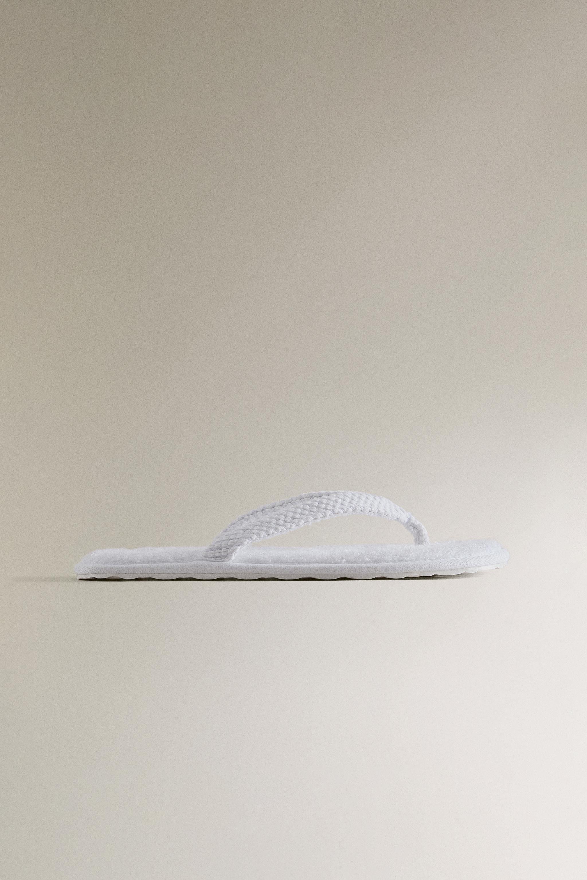 TERRYCLOTH POOL SANDALS