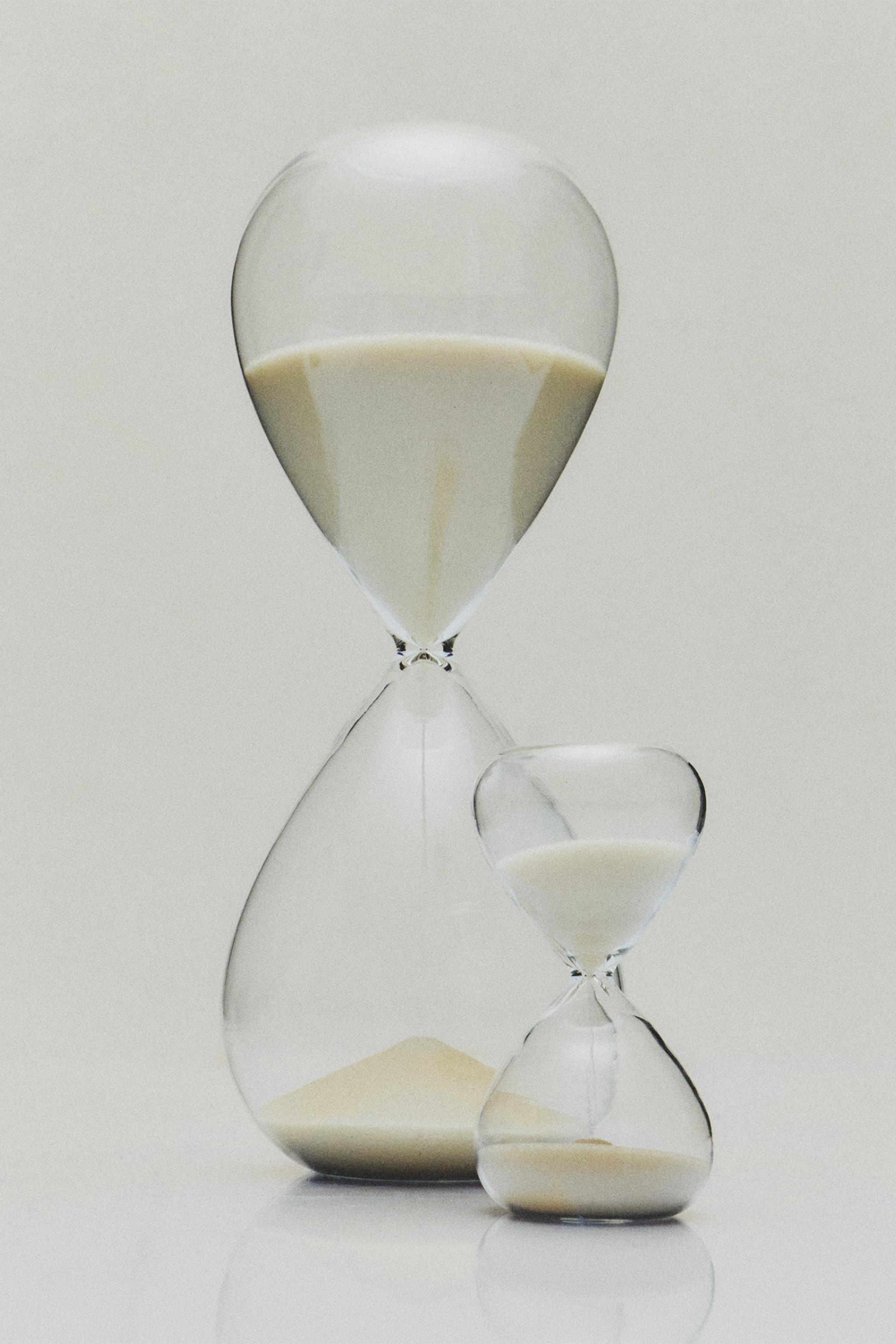 HOURGLASS