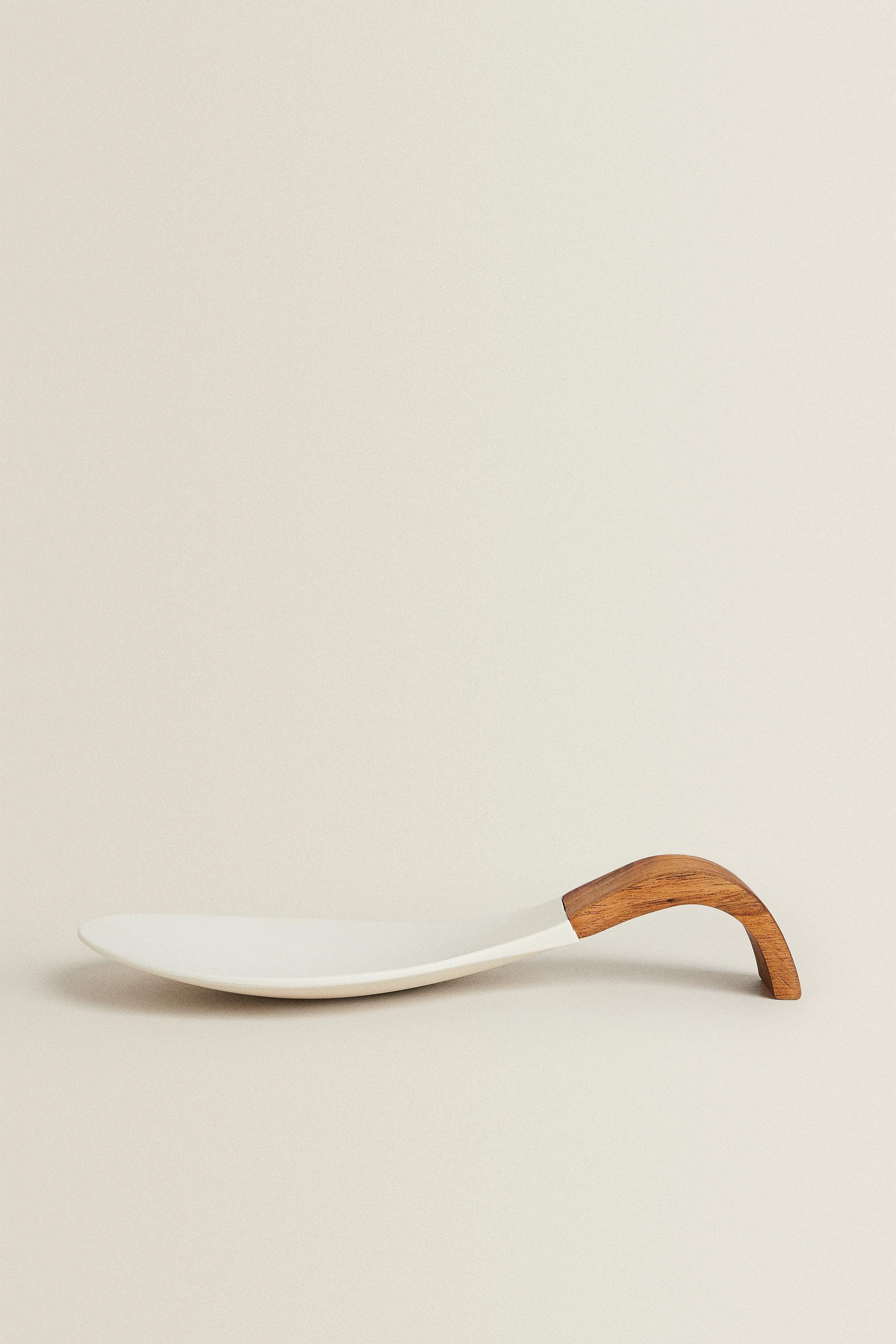 WOOD AND SILICONE SPOON REST