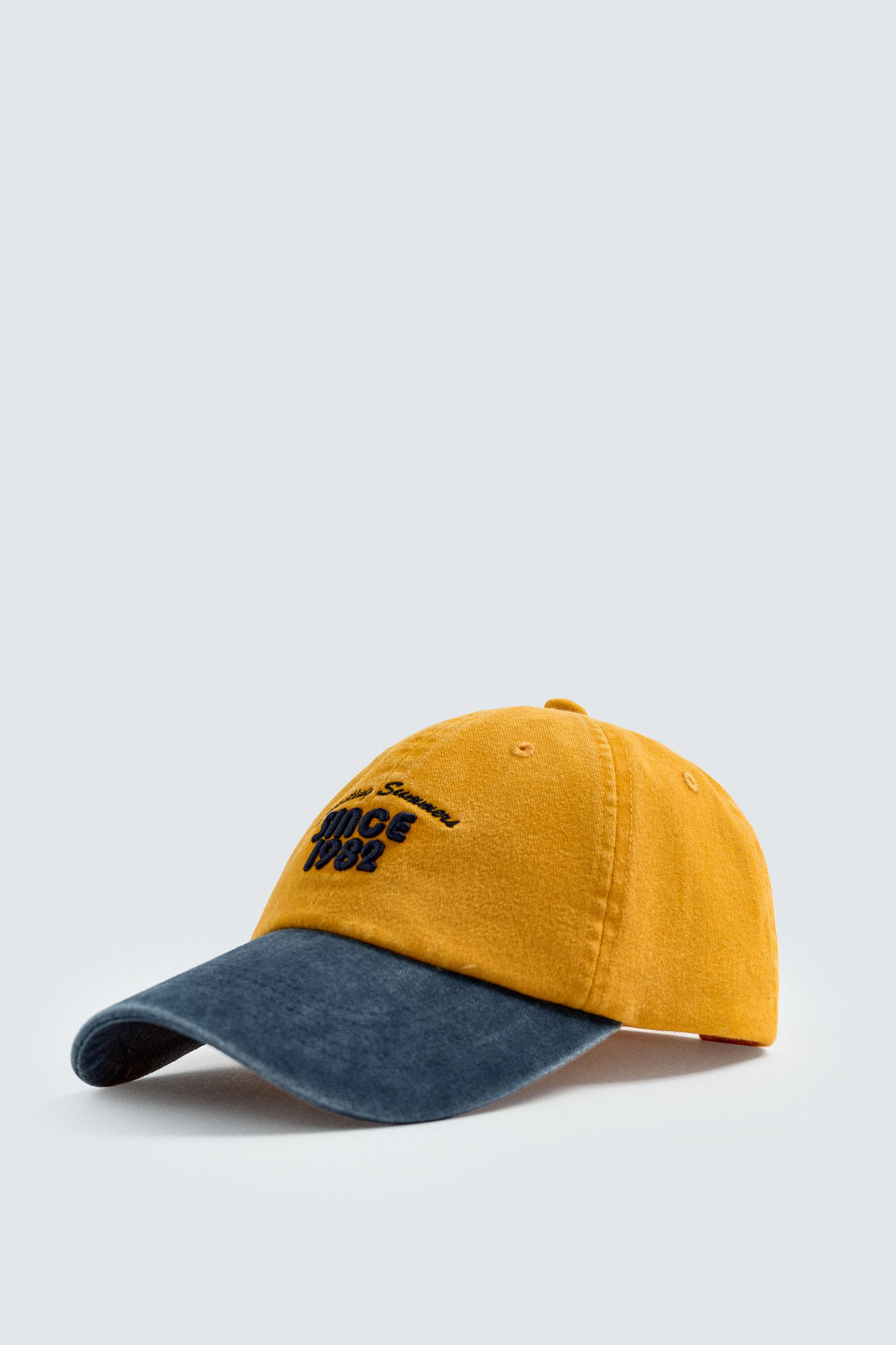 CONTRAST EMBROIDERY CAP