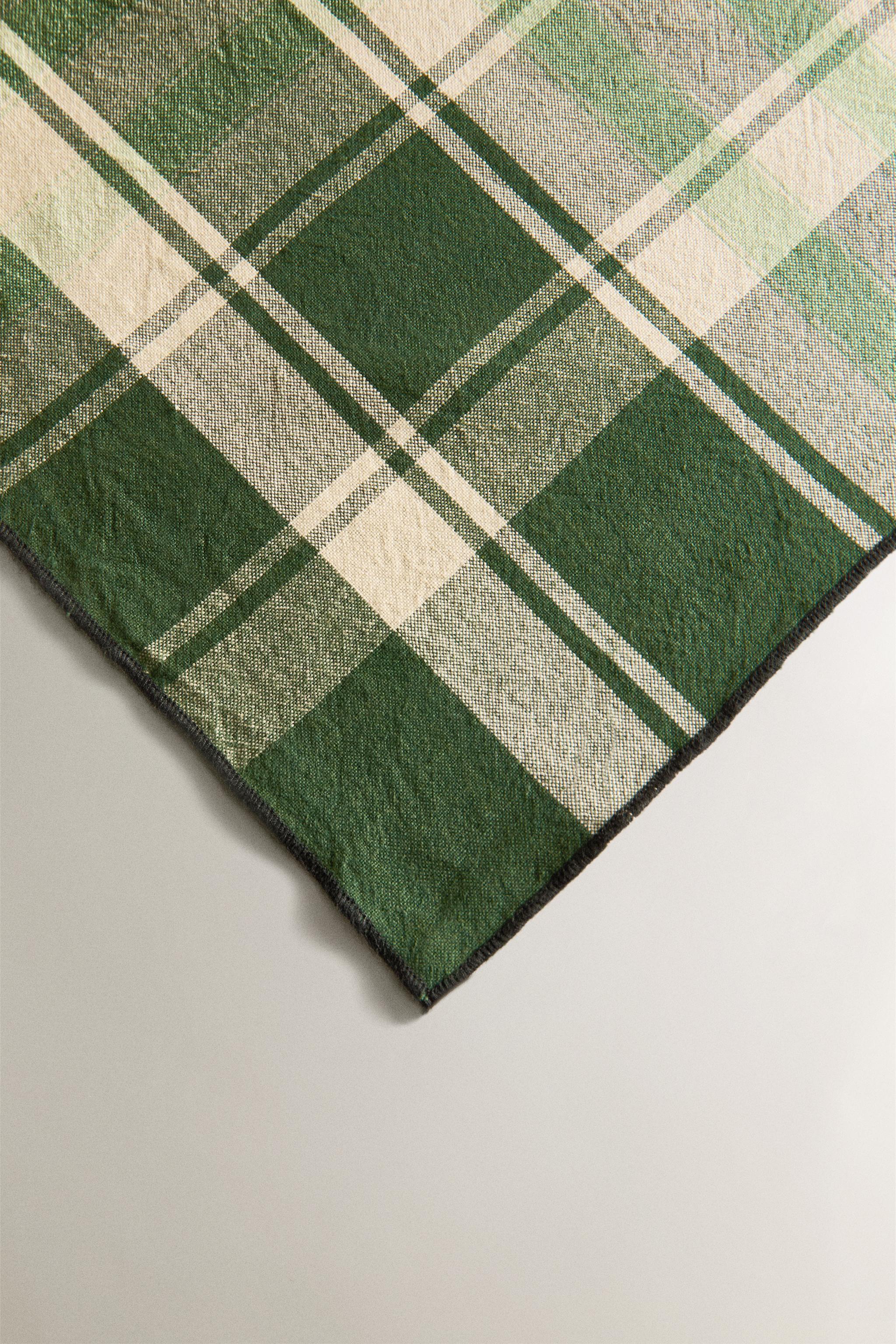 DYED CHECK COTTON TABLECLOTH