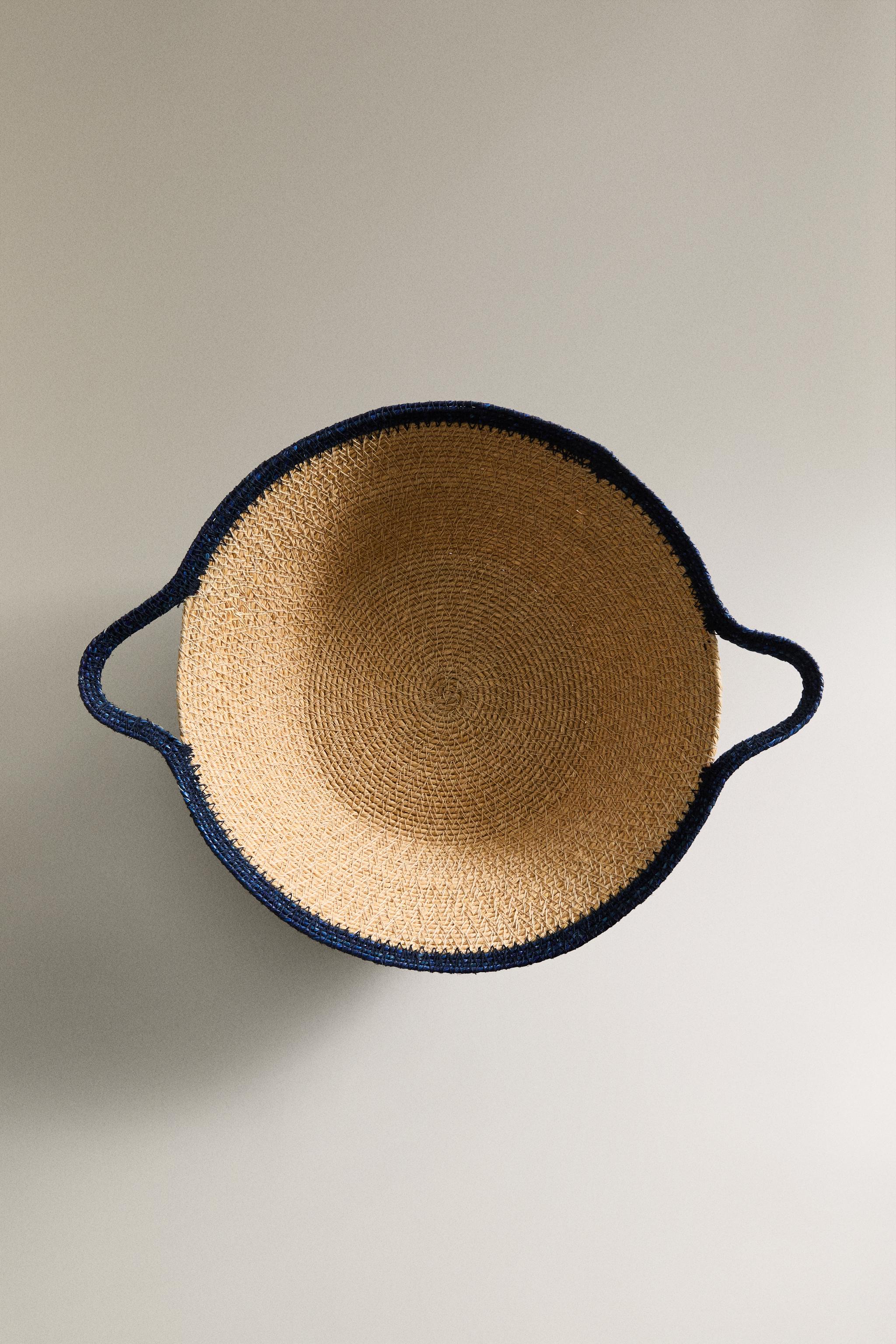 SEAGRASS BASKET WITH HANDLES