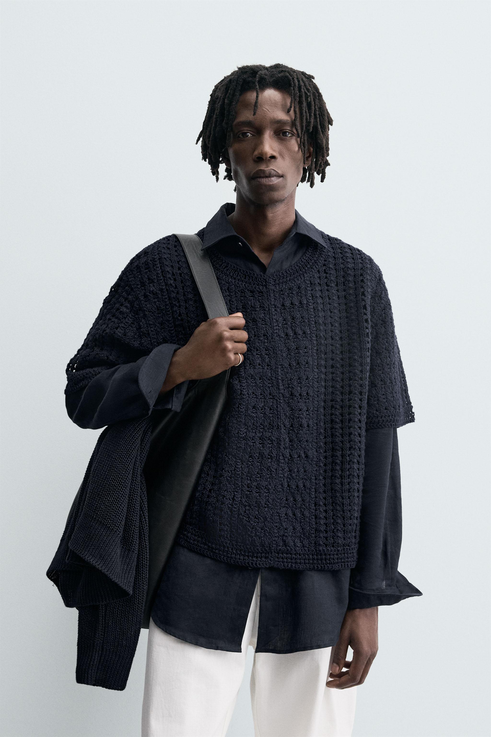 CROCHET TEXTURED T-SHIRT