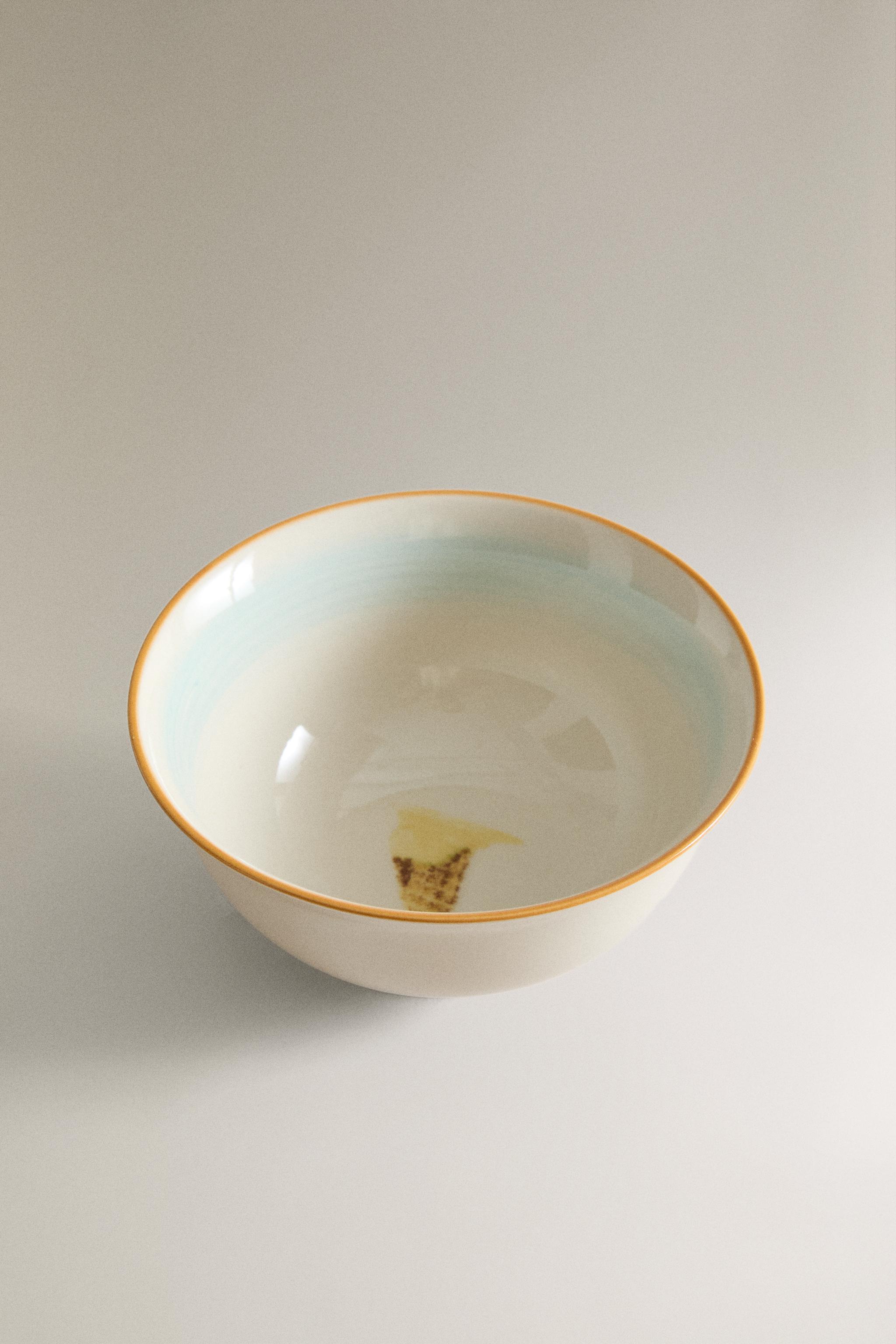 STONEWARE BOWL WITH ICE CREAM DESIGN