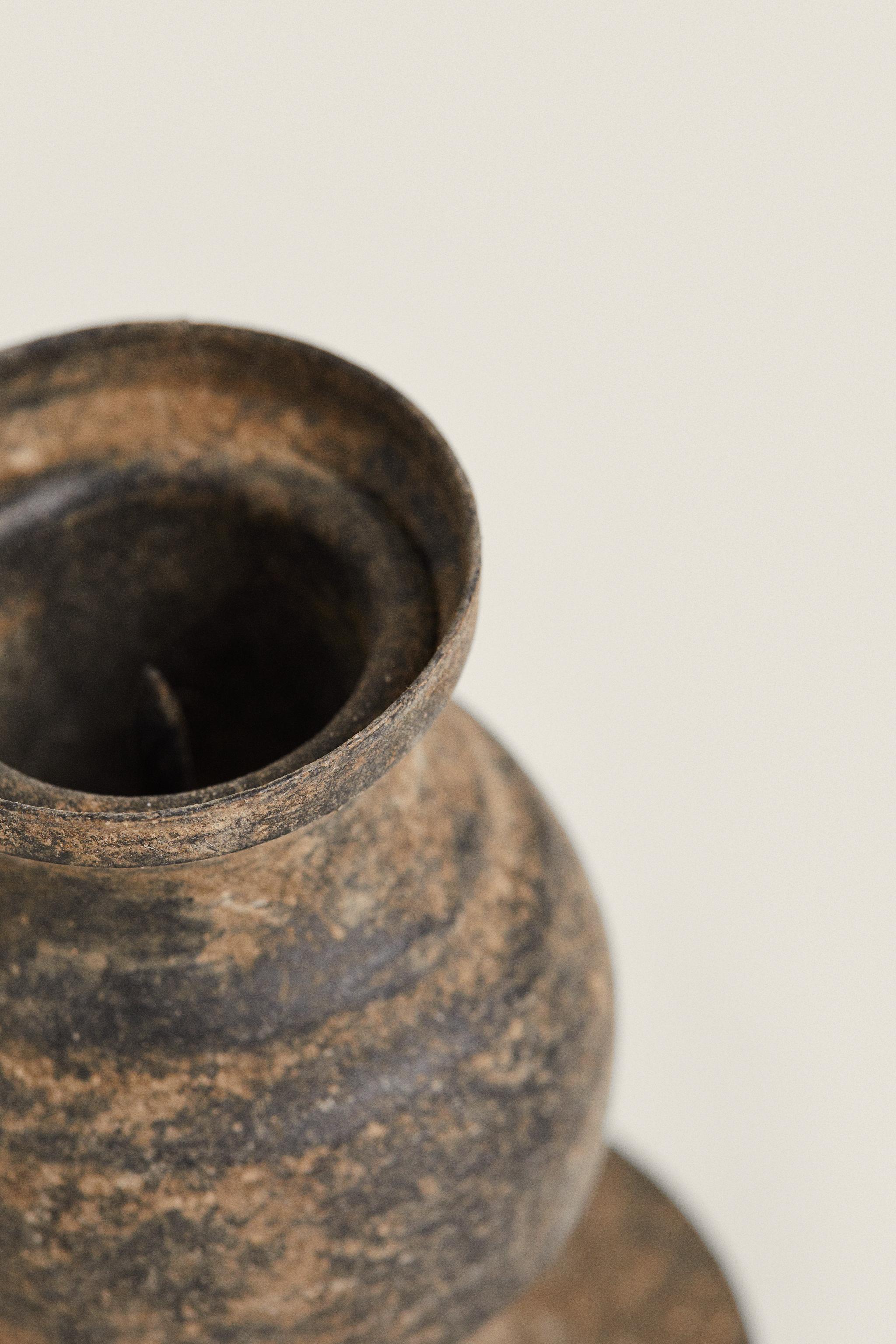 TALL IRON CANDLEHOLDER