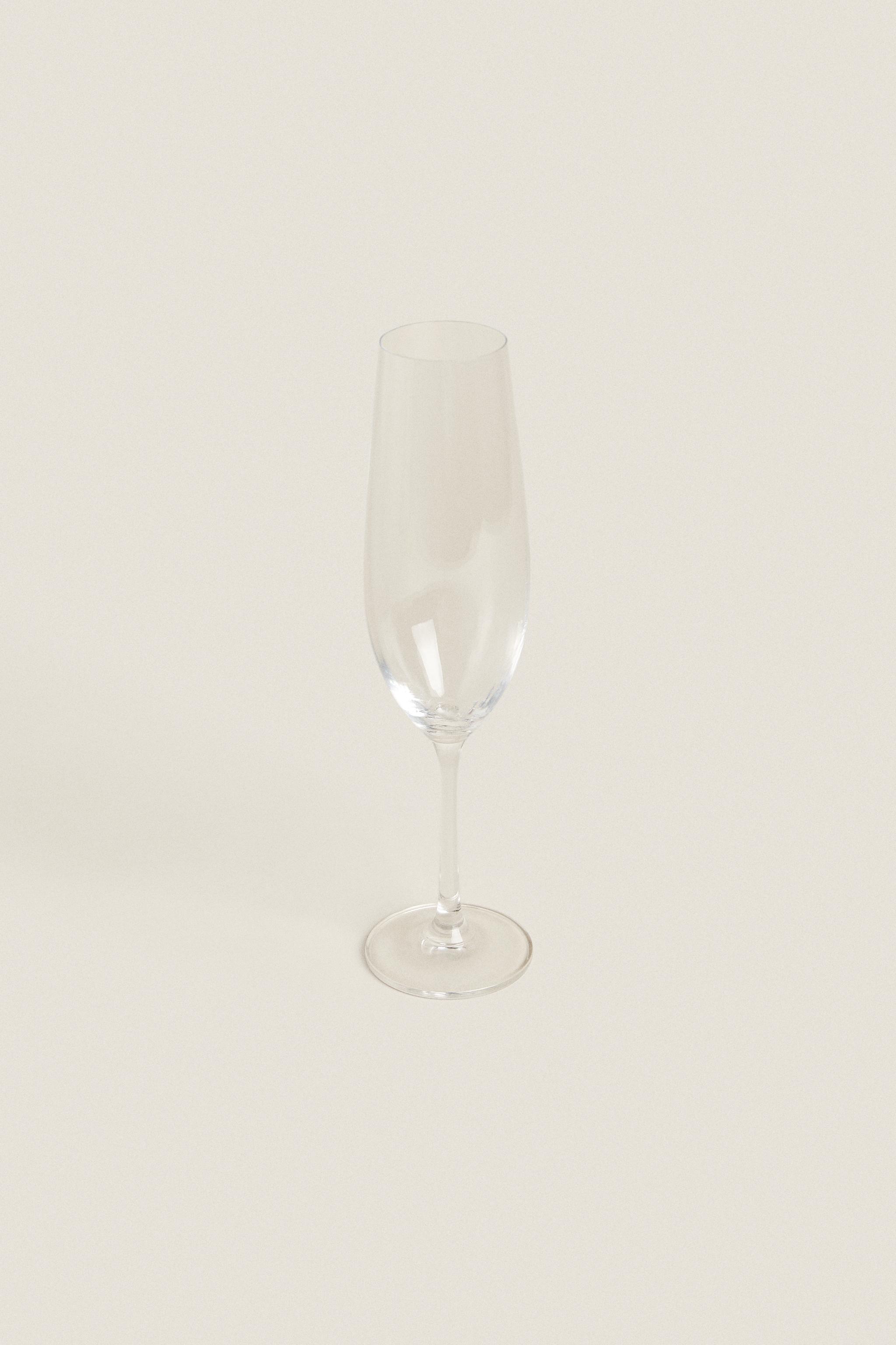 WAVY FLUTE GLASS