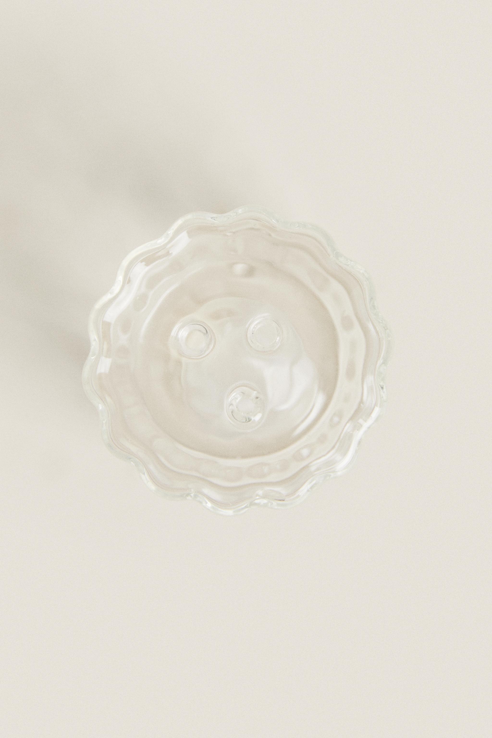 BOROSILICATE GLASS SALT SHAKER