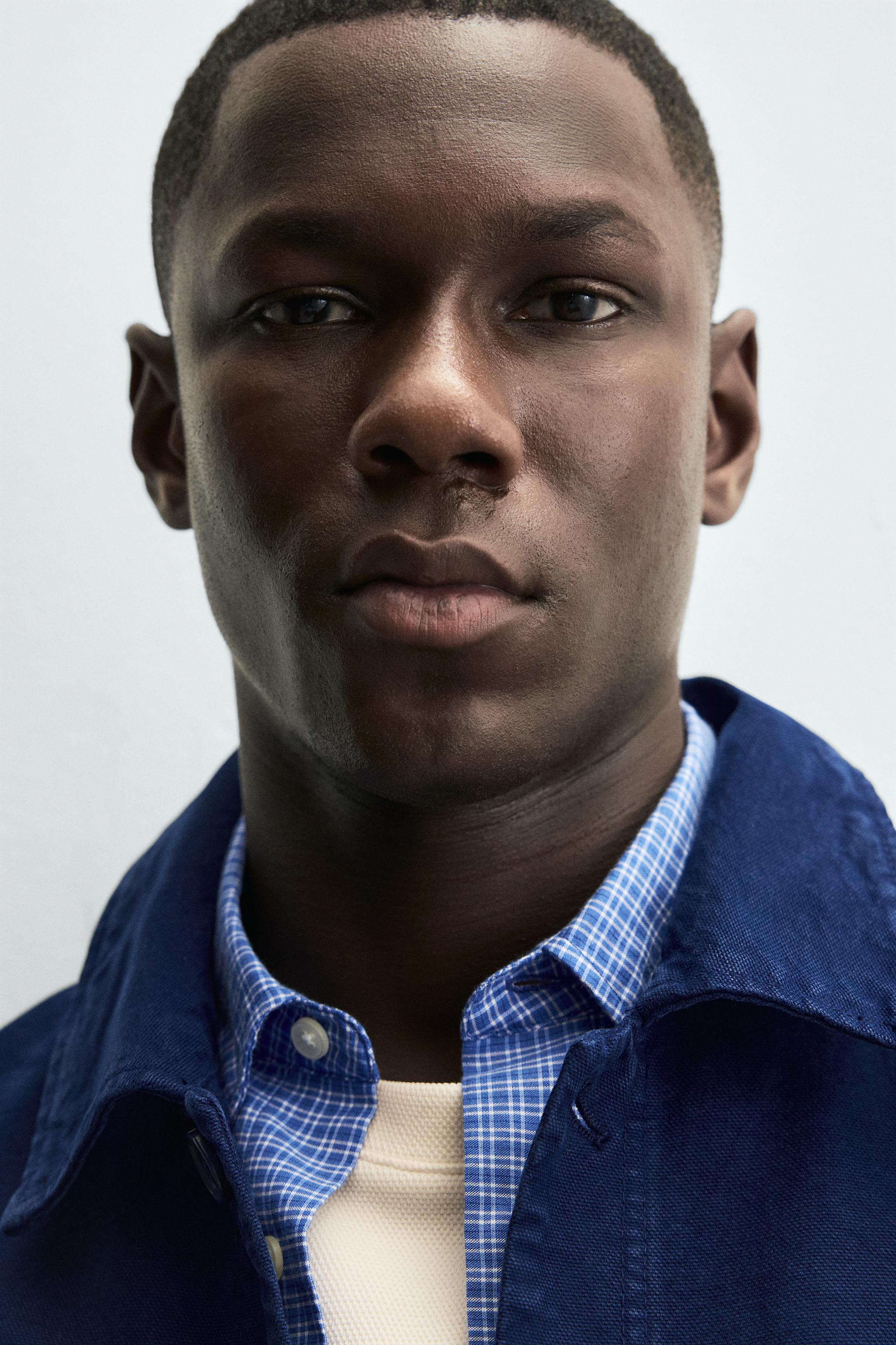 TEXTURED POCKET OVERSHIRT