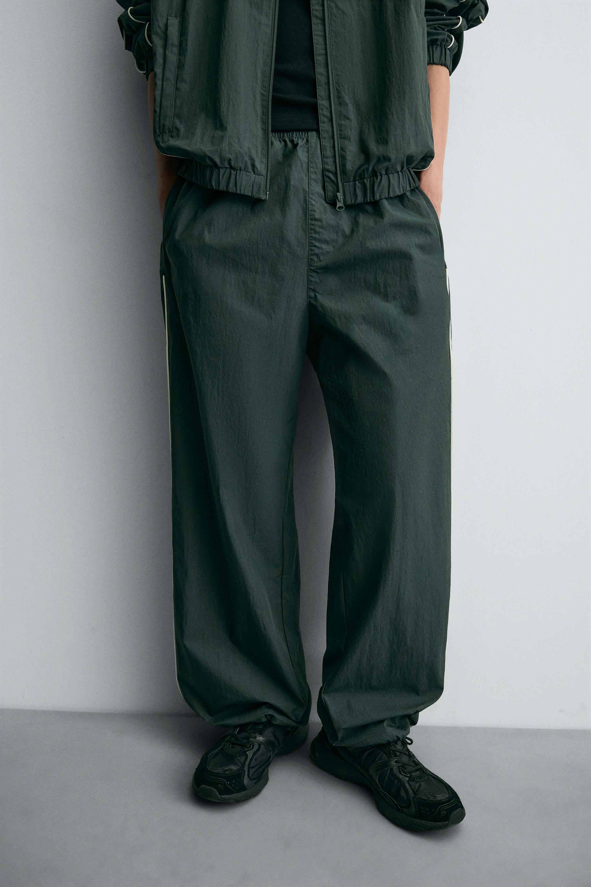 CONTRAST TECHNICAL JOGGER PANTS