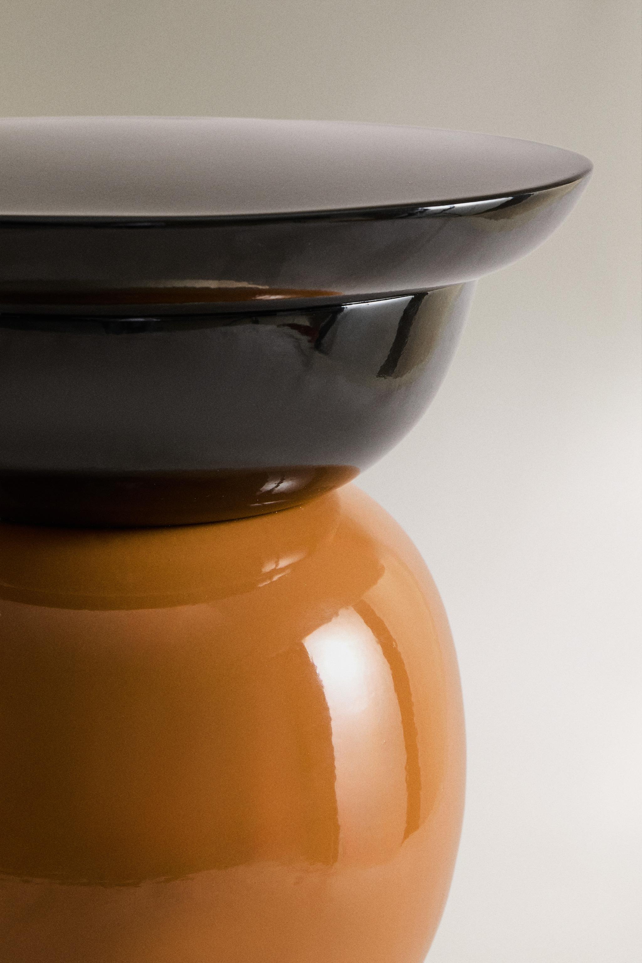 SHINY MATTE SIDE TABLE X COLLAGERIE