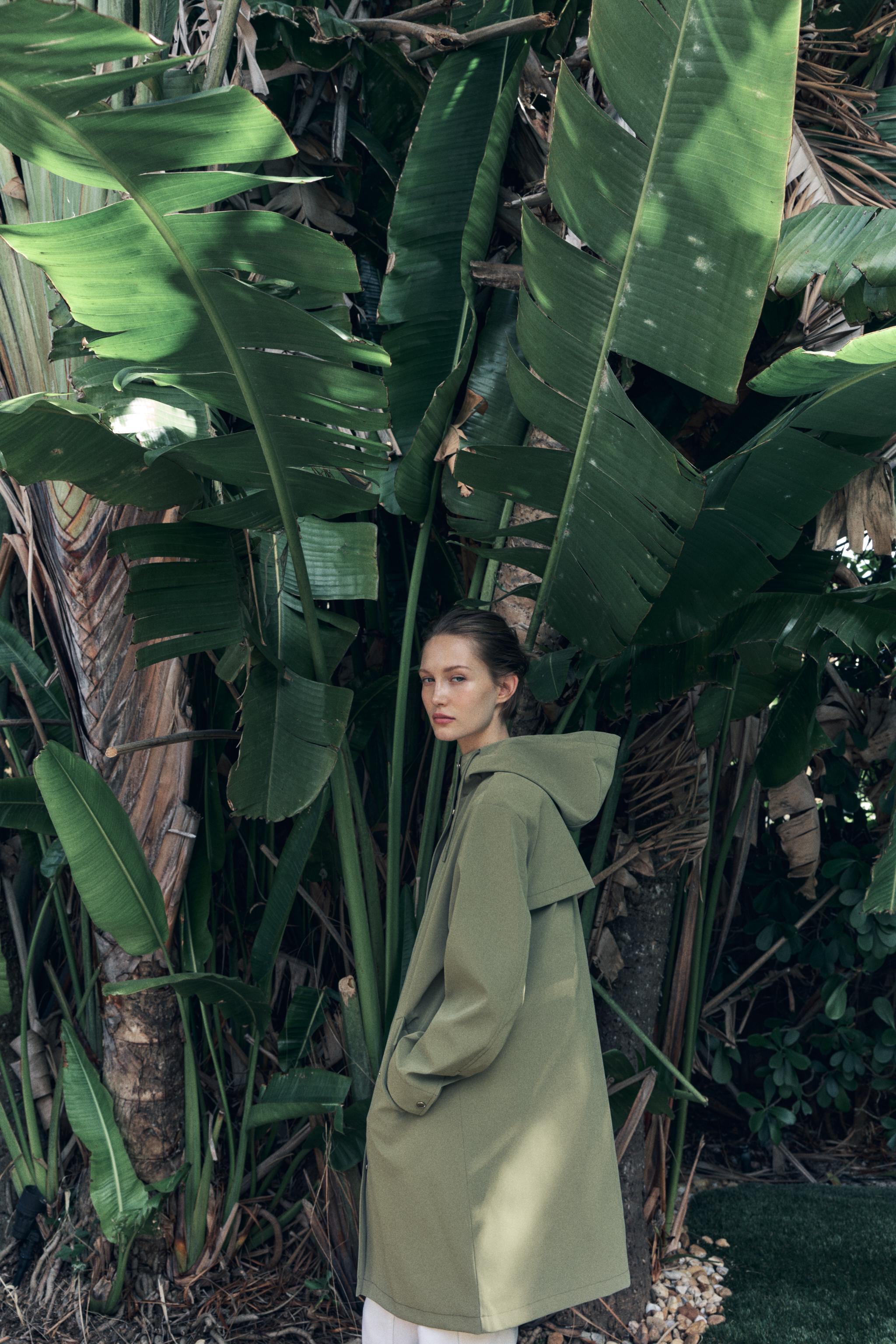 HOODED RUBBERIZED JACKET