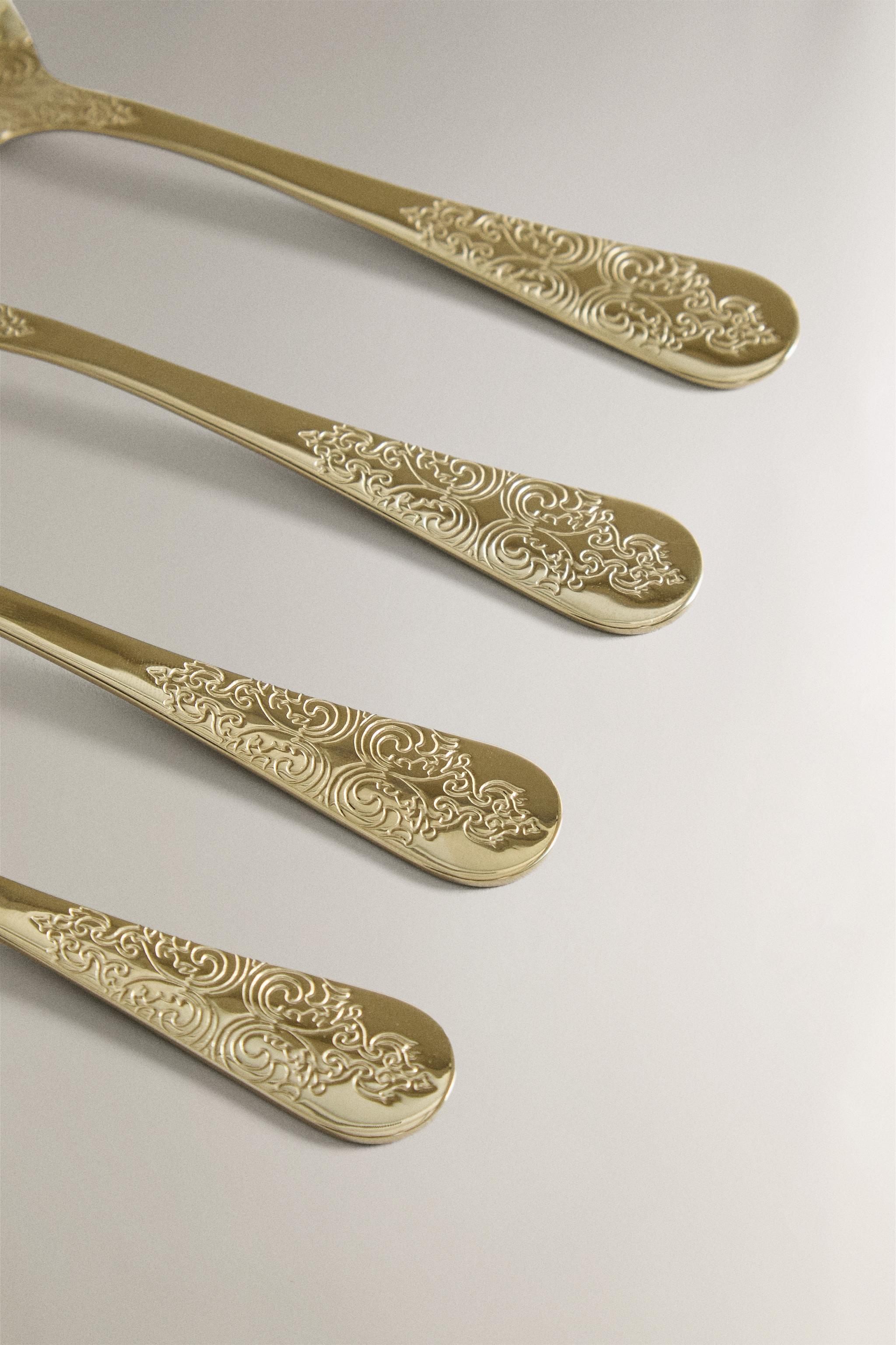 SET OF ENGRAVED DESSERT SPOONS (SET OF 4)