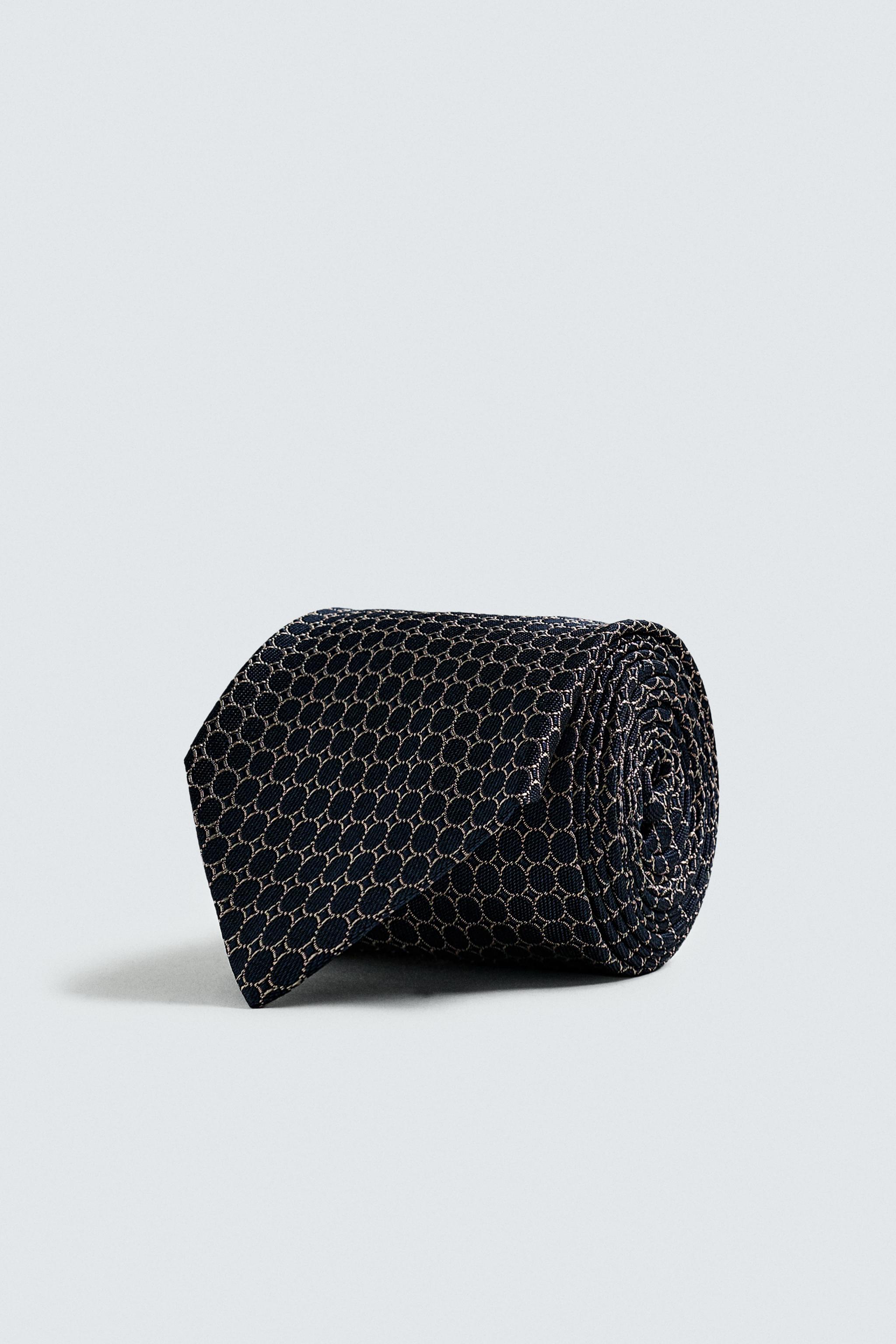 100% SILK JACQUARD TIE