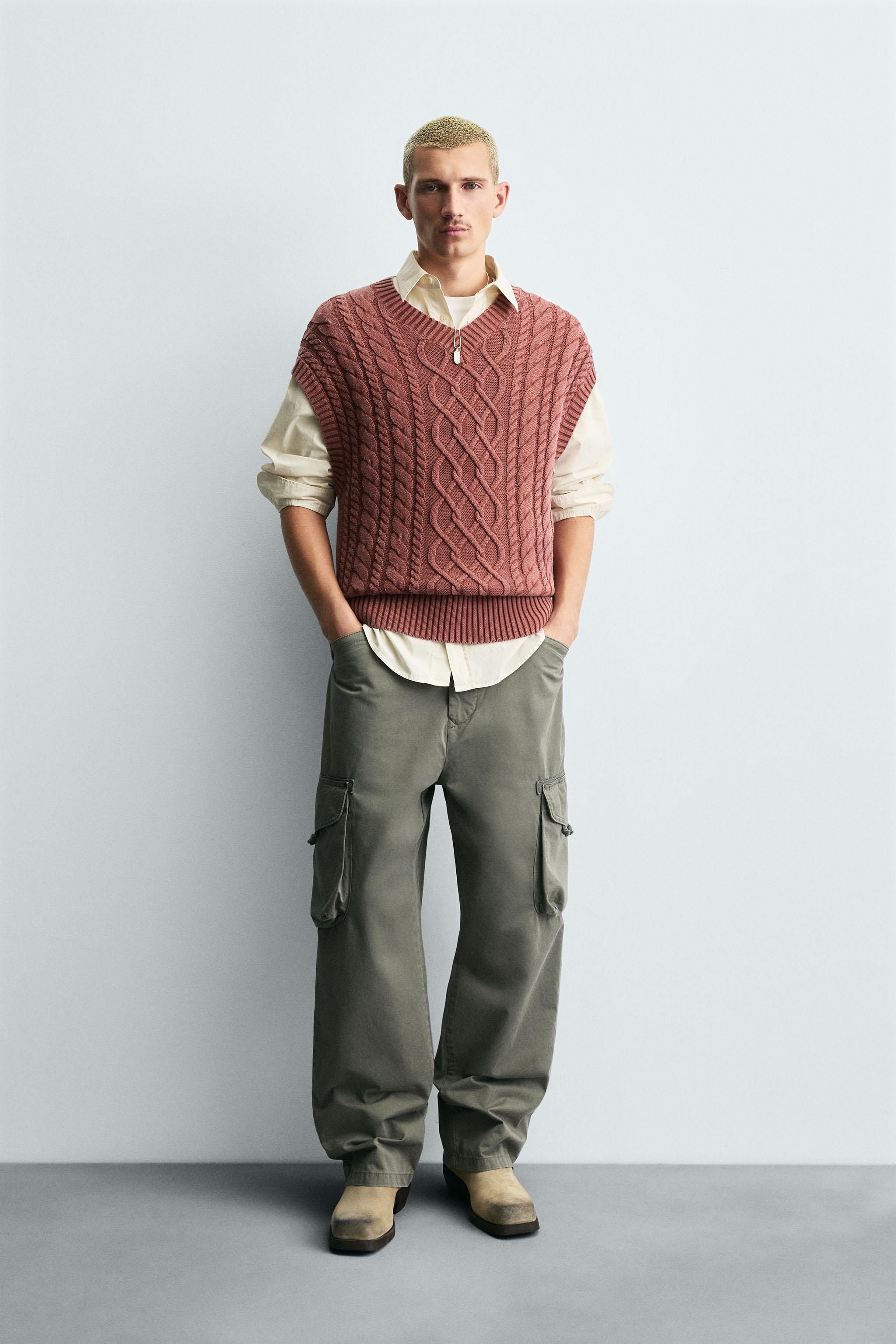 CABLE KNIT TEXTURED VEST