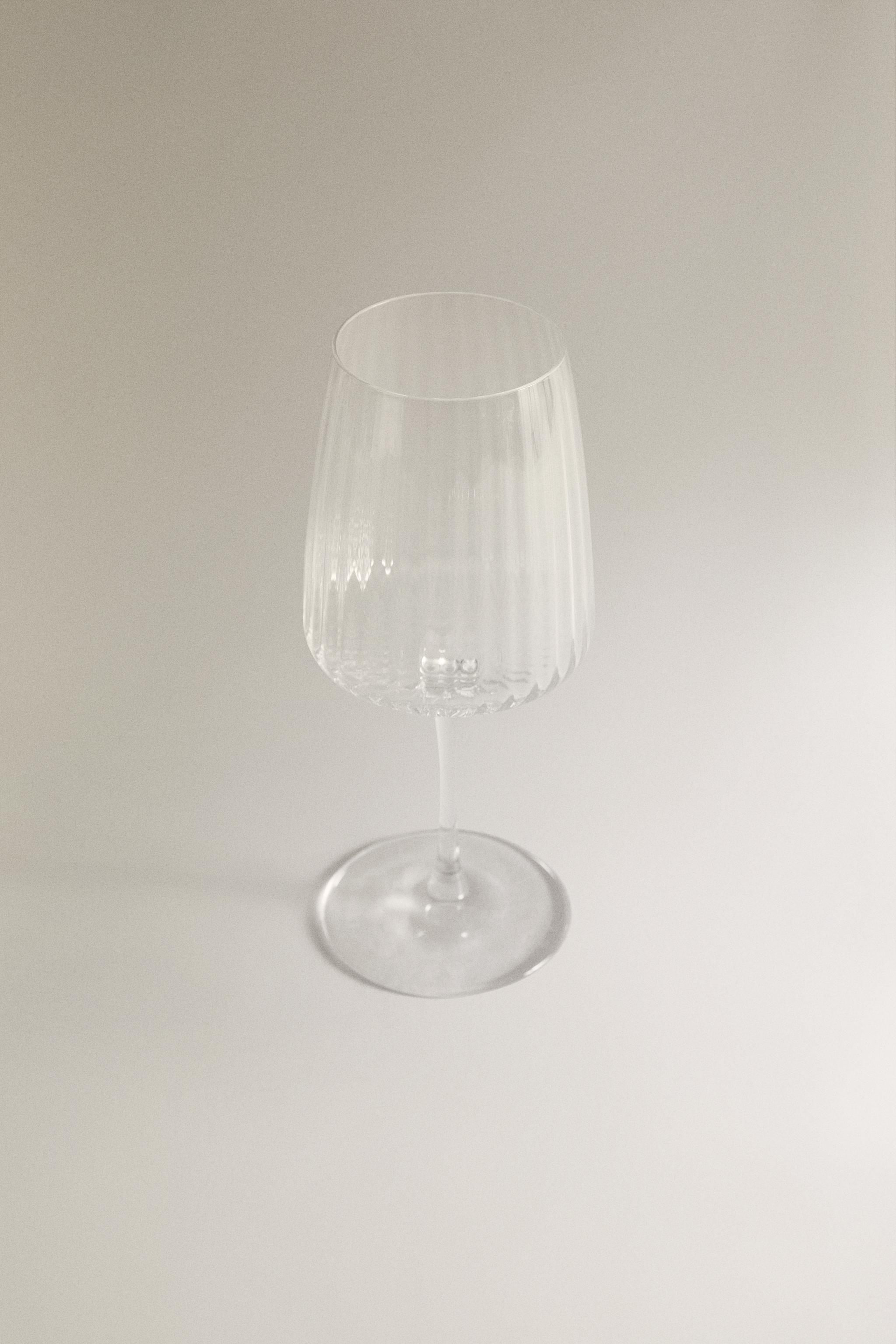 LARGE GLASS WITH LINES