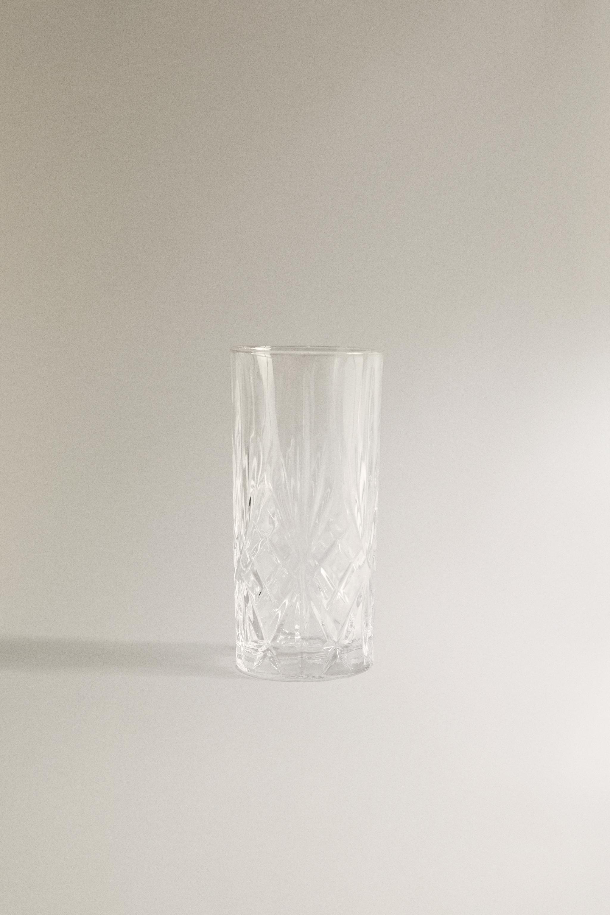 TALL TUMBLER WITH RAISED DESIGN
