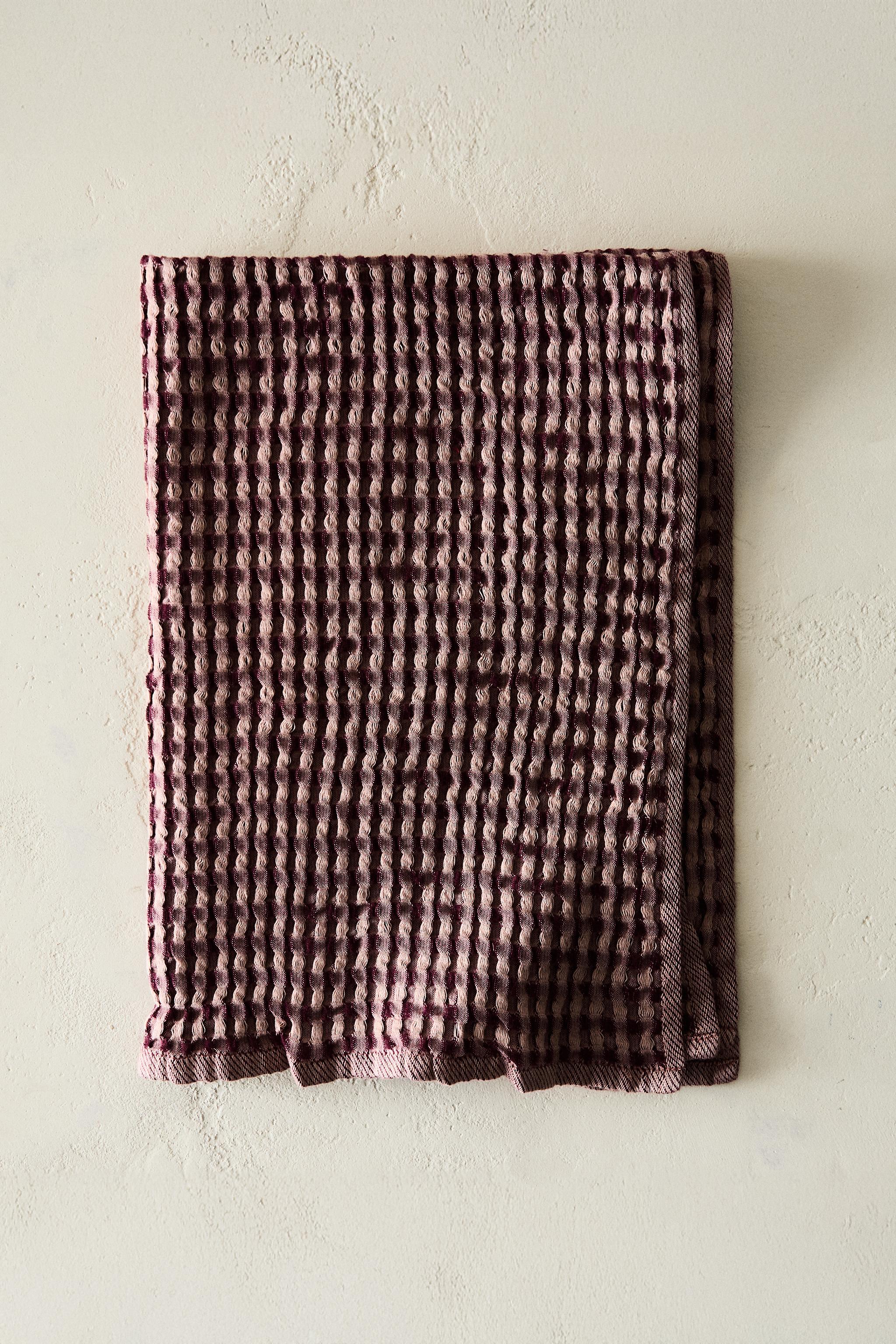 WAFFLE-KNIT COTTON KITCHEN TOWEL X COLLAGERIE