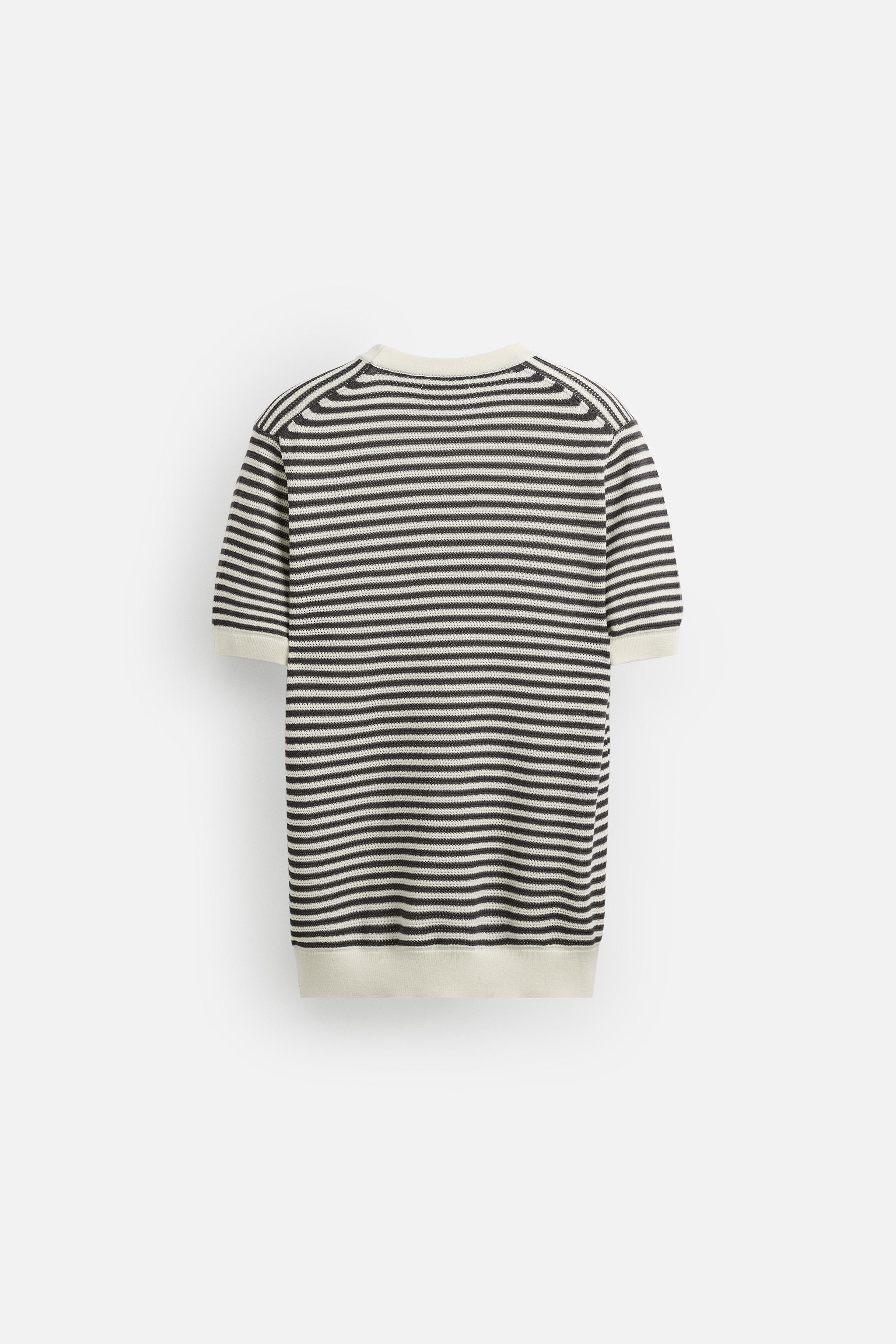 STRIPED OPEN KNIT T-SHIRT
