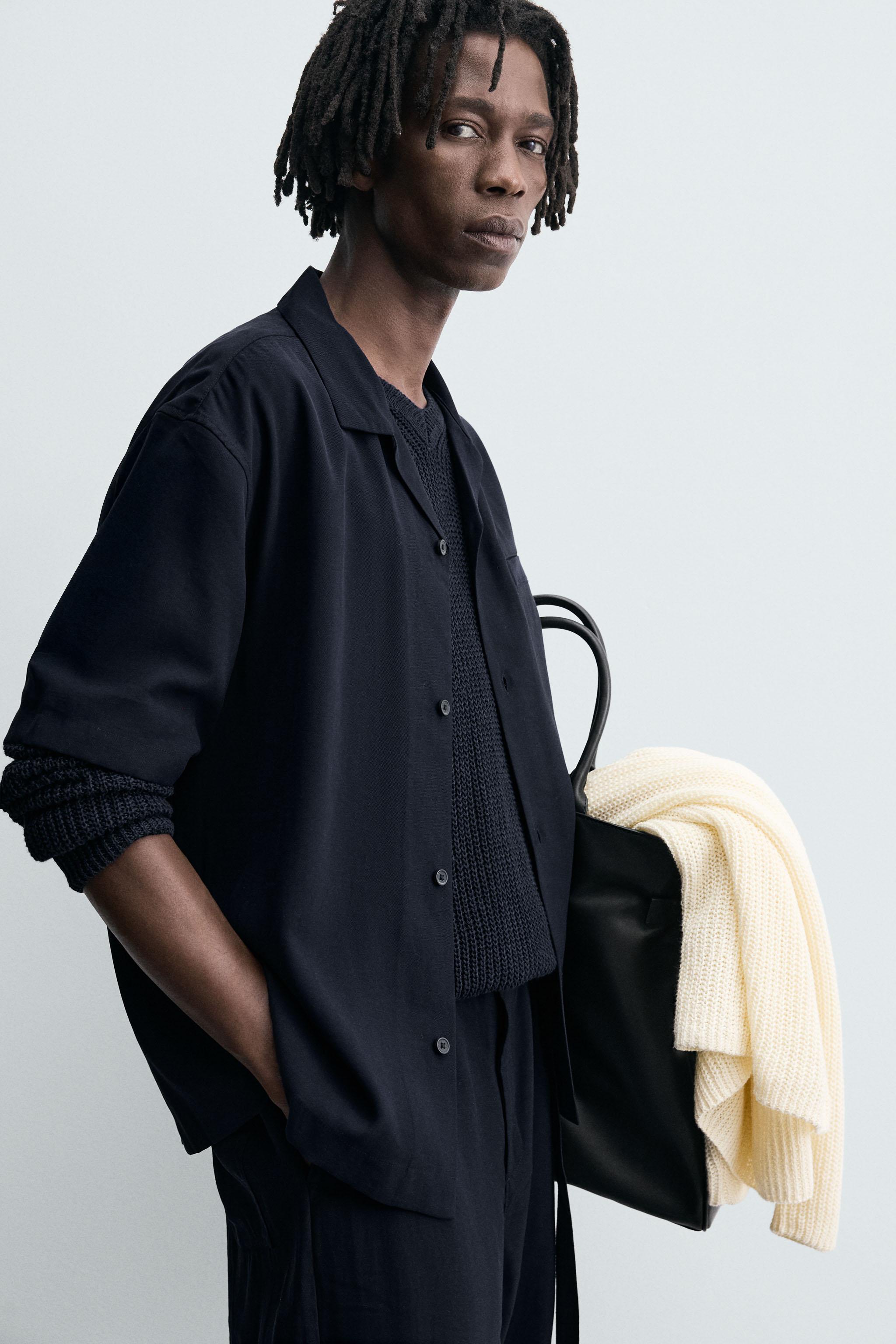 RELAXED FIT FLOWY SHIRT