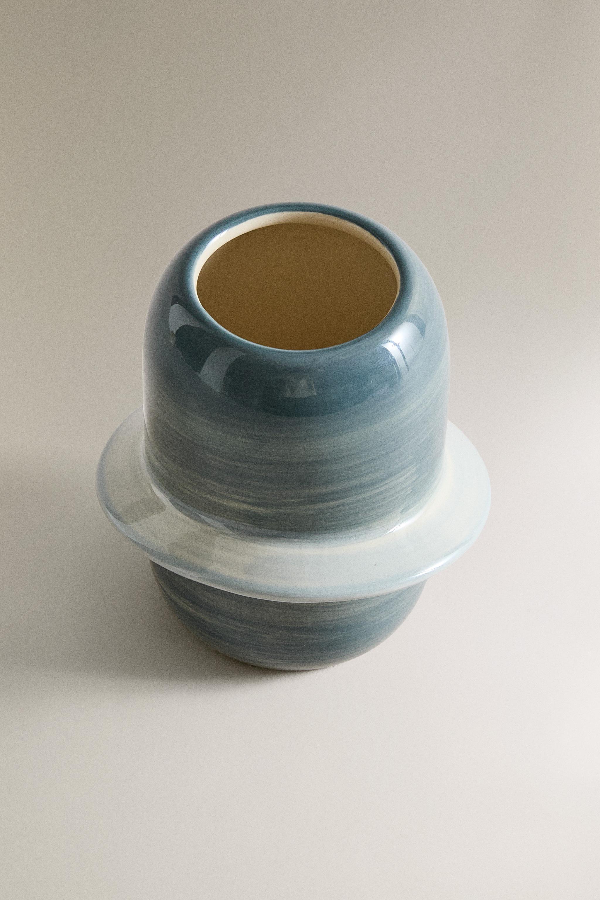 CHILDREN'S PLANET TOOTHBRUSH HOLDER