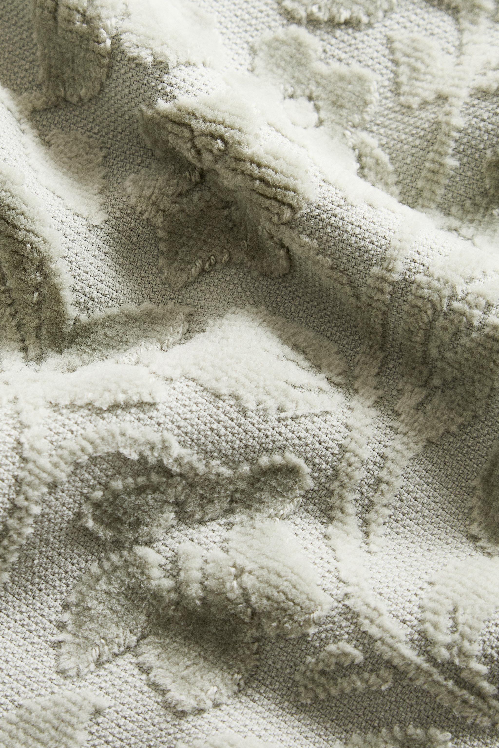 FLORAL JACQUARD BATH TOWEL