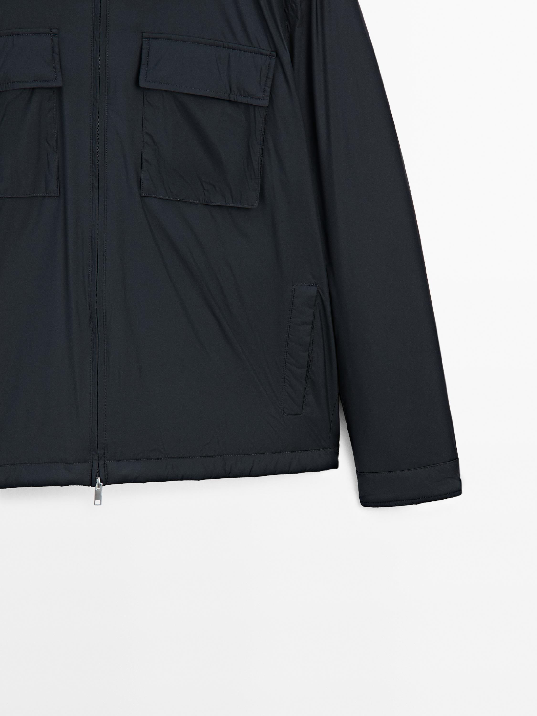 Water-repellent ultra lightweight down blend jacket