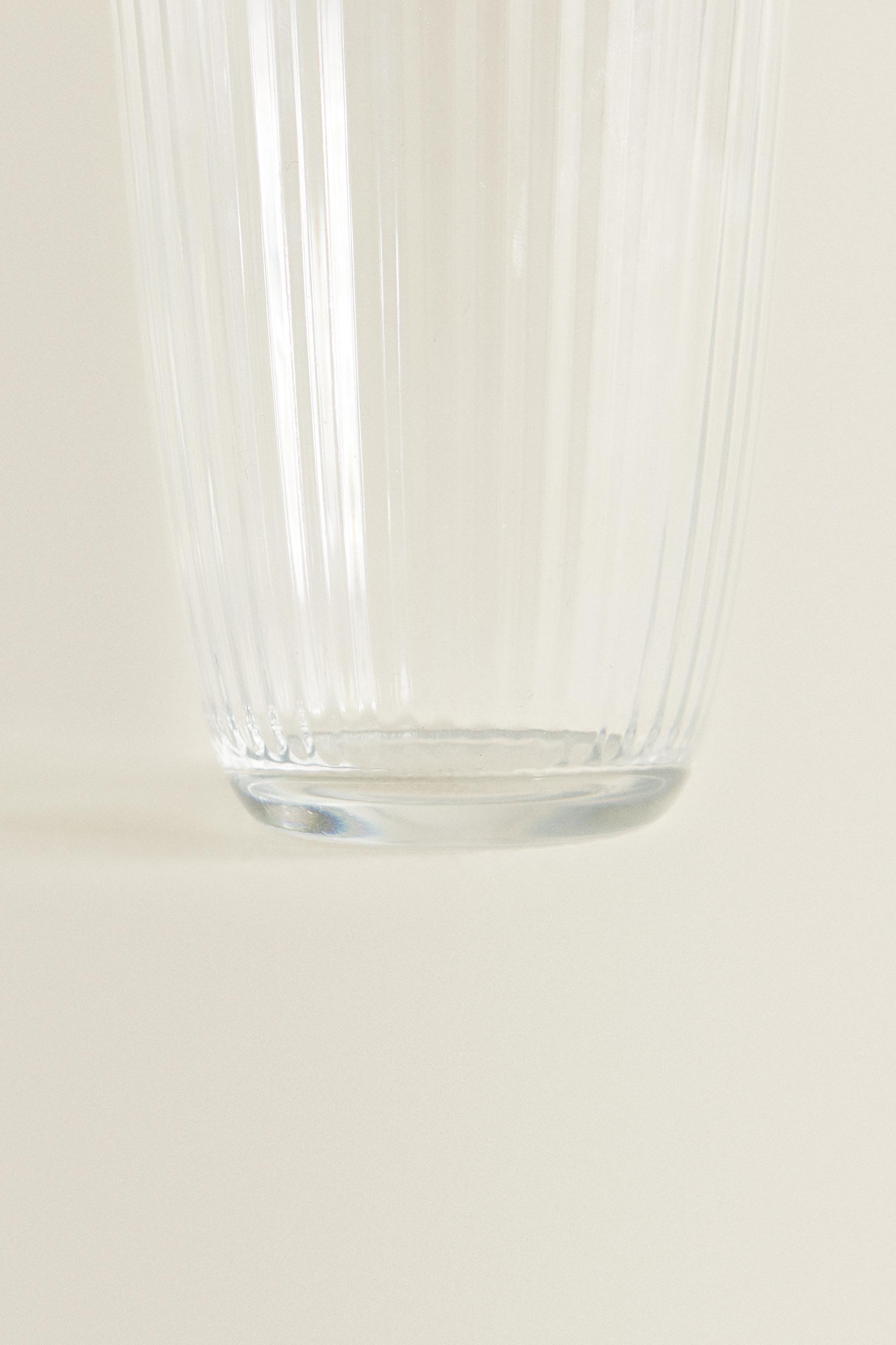 LINE-DESIGN GLASS SOFT DRINK TUMBLER