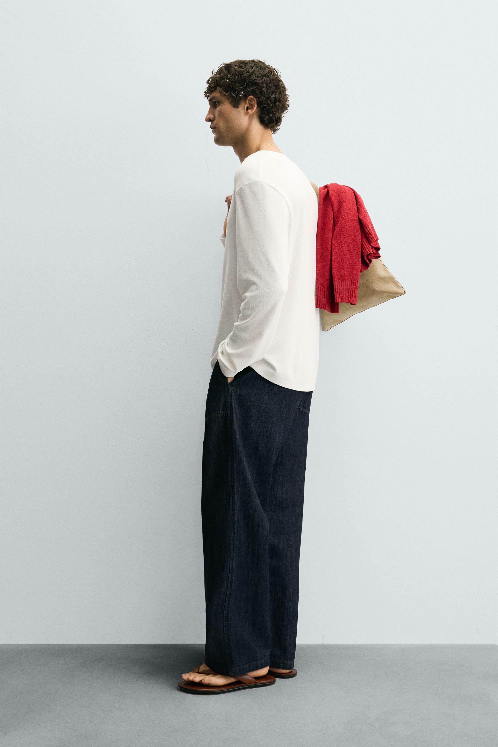 BUTTON-NECK GRID T-SHIRT