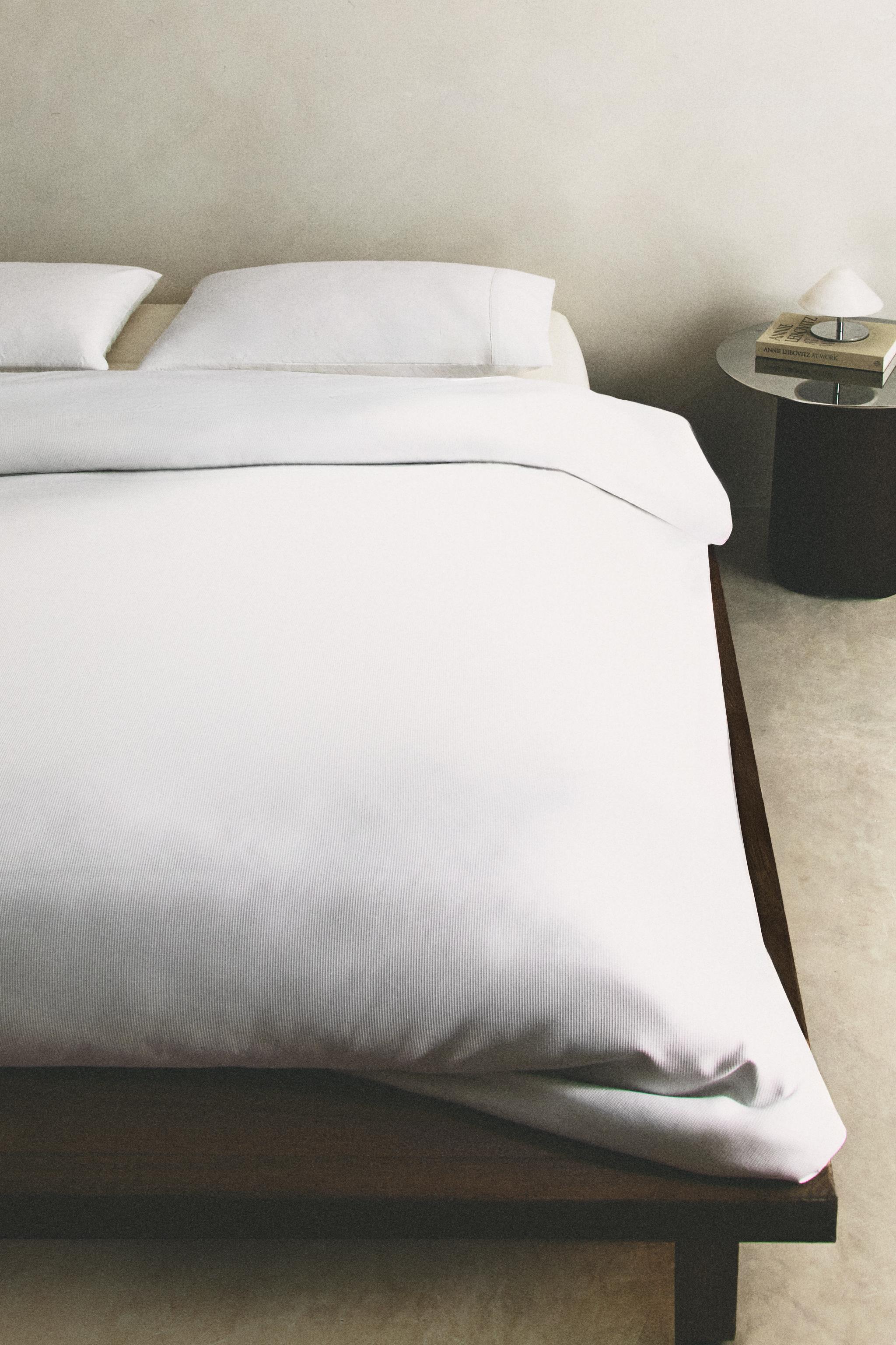 PIQUÉ PIPING DUVET COVER