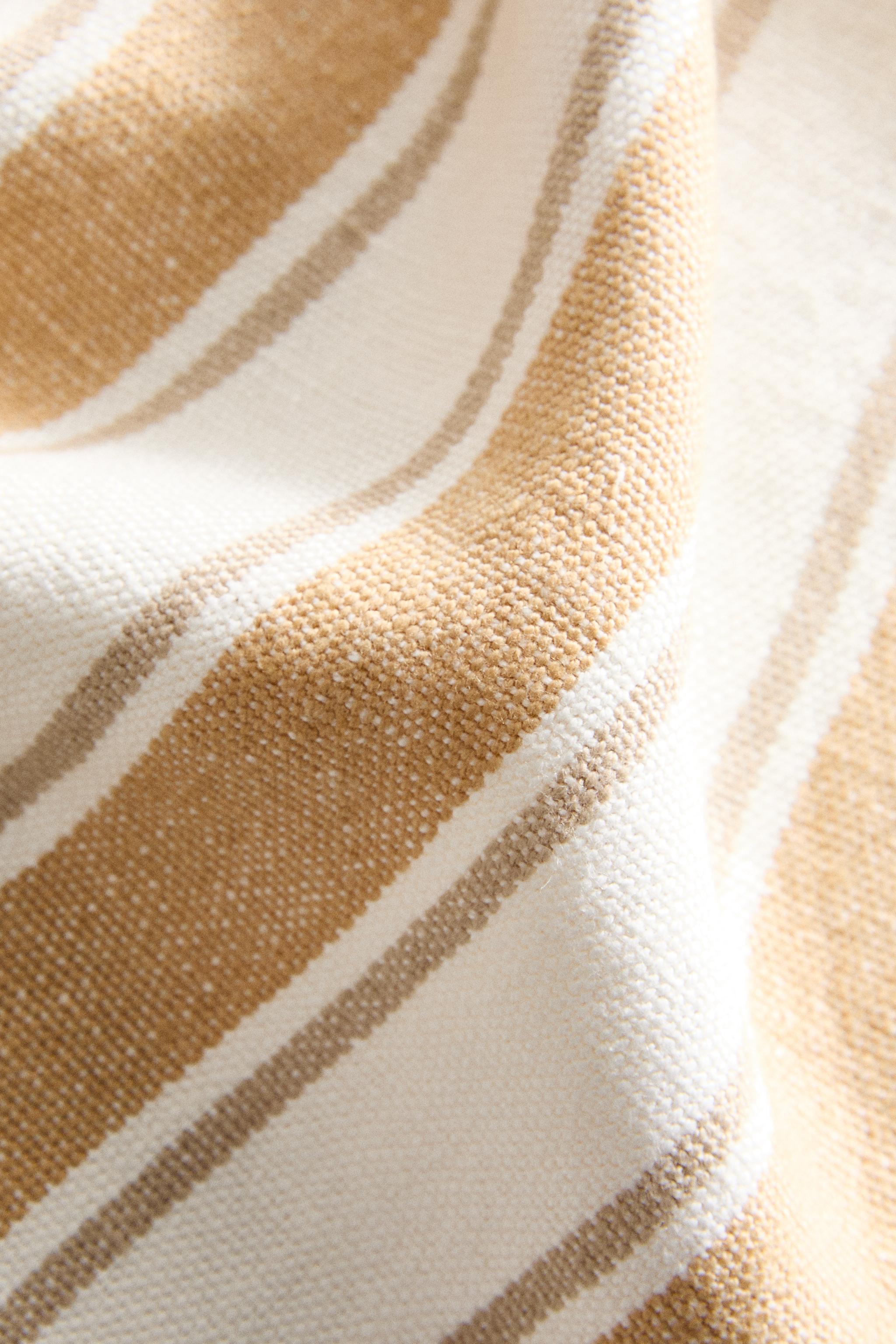 STRIPED LINEN BLANKET