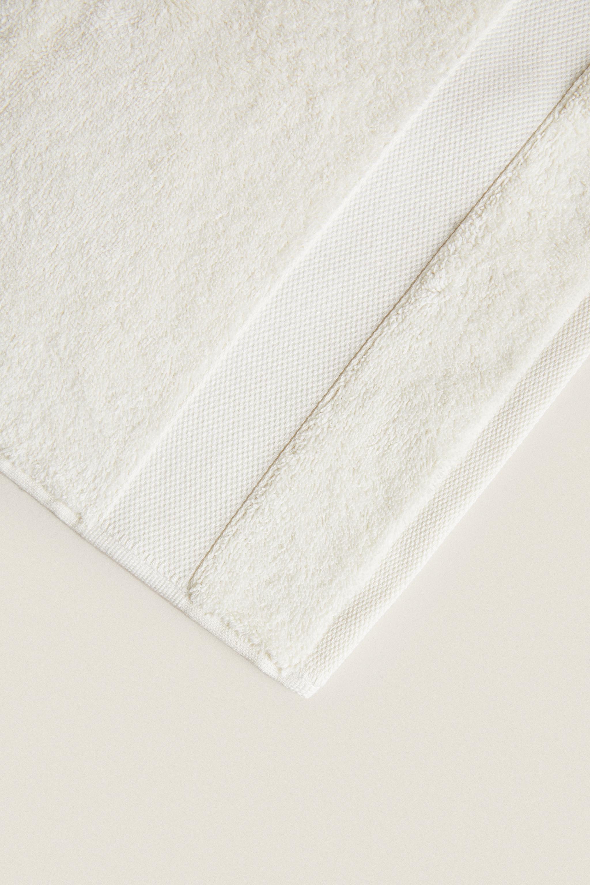 PREMIUM COTTON BATH TOWEL (600 GxM²)