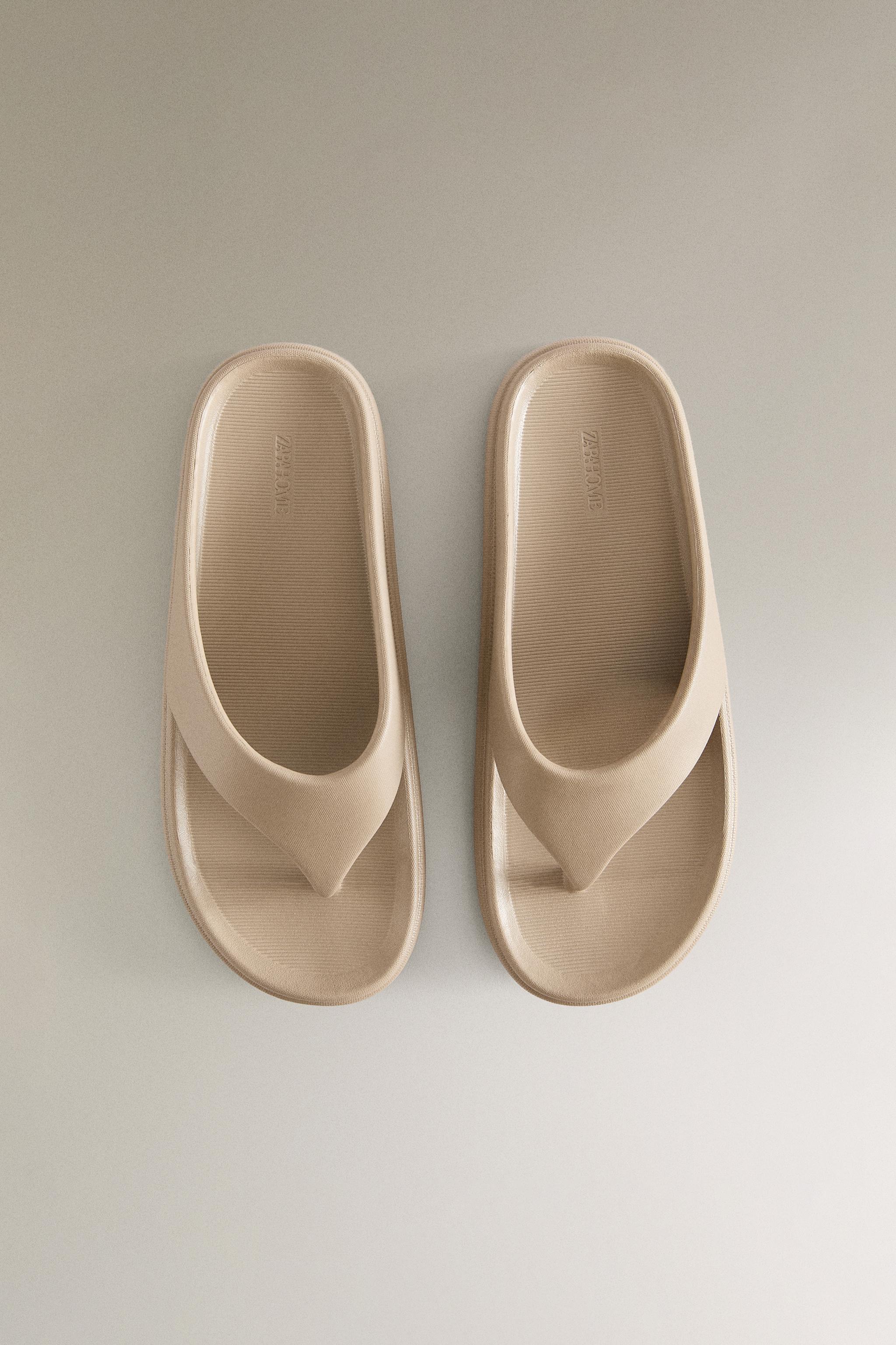 RUBBERIZED FLAT SANDALS