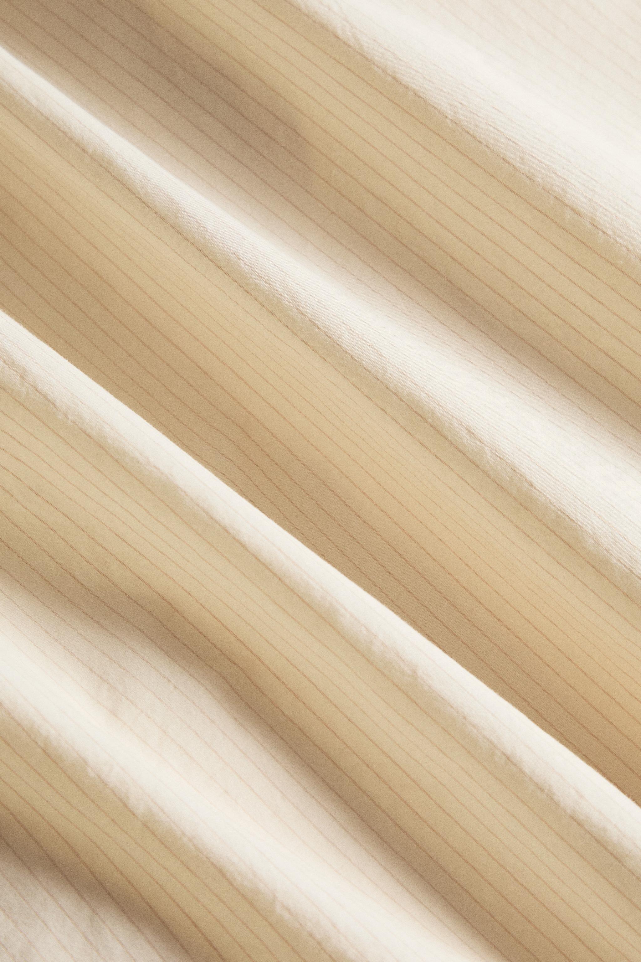 STRIPED PRINT DUVET COVER