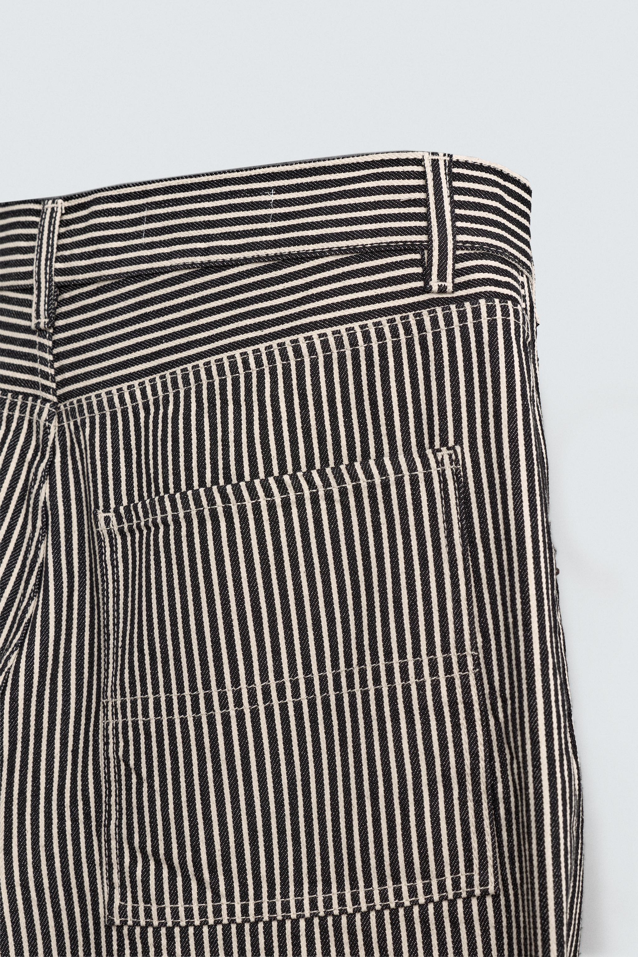 STRIPED BAGGY FIT CARPENTER PANTS