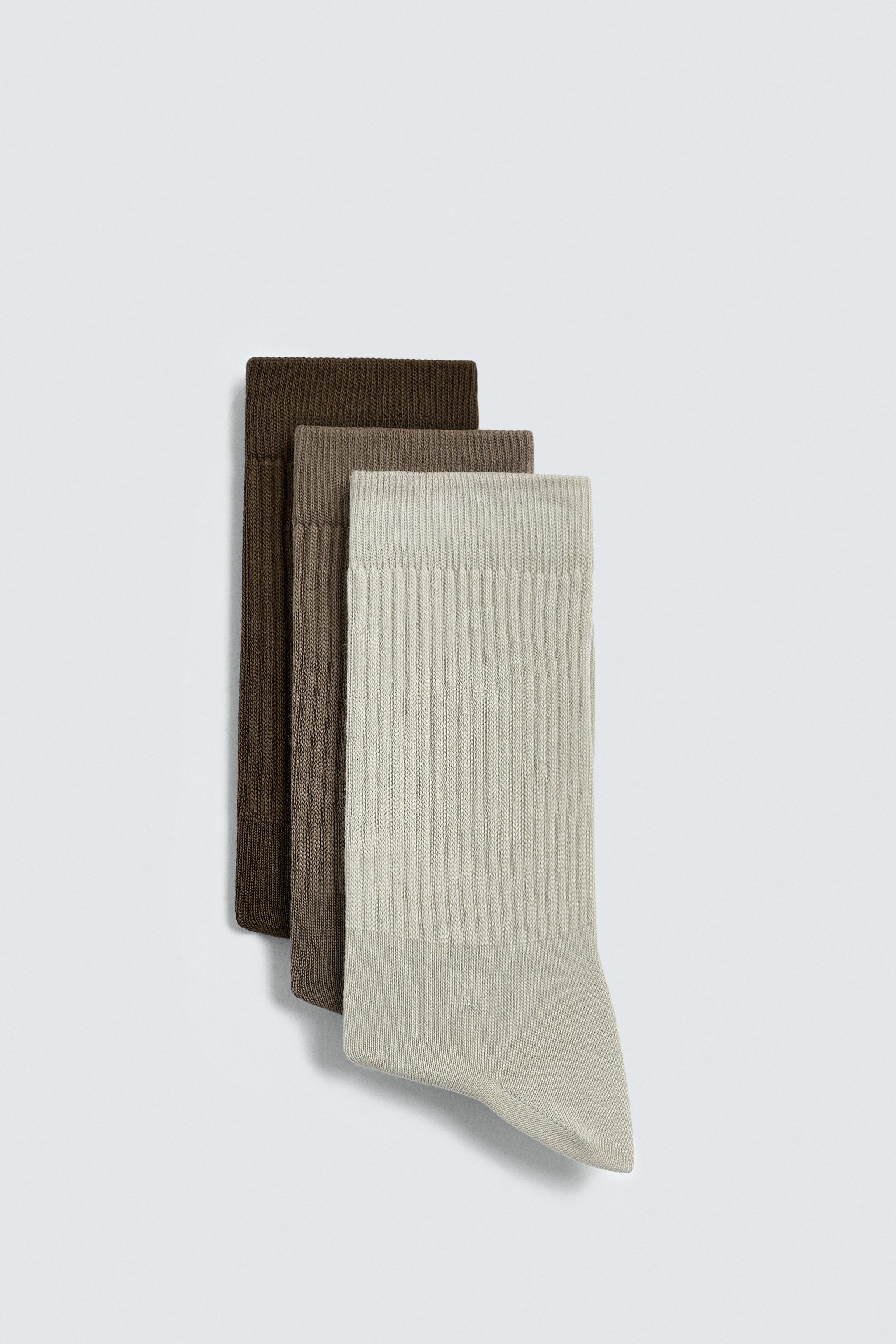 3-PACK OF RIBBED SOCKS
