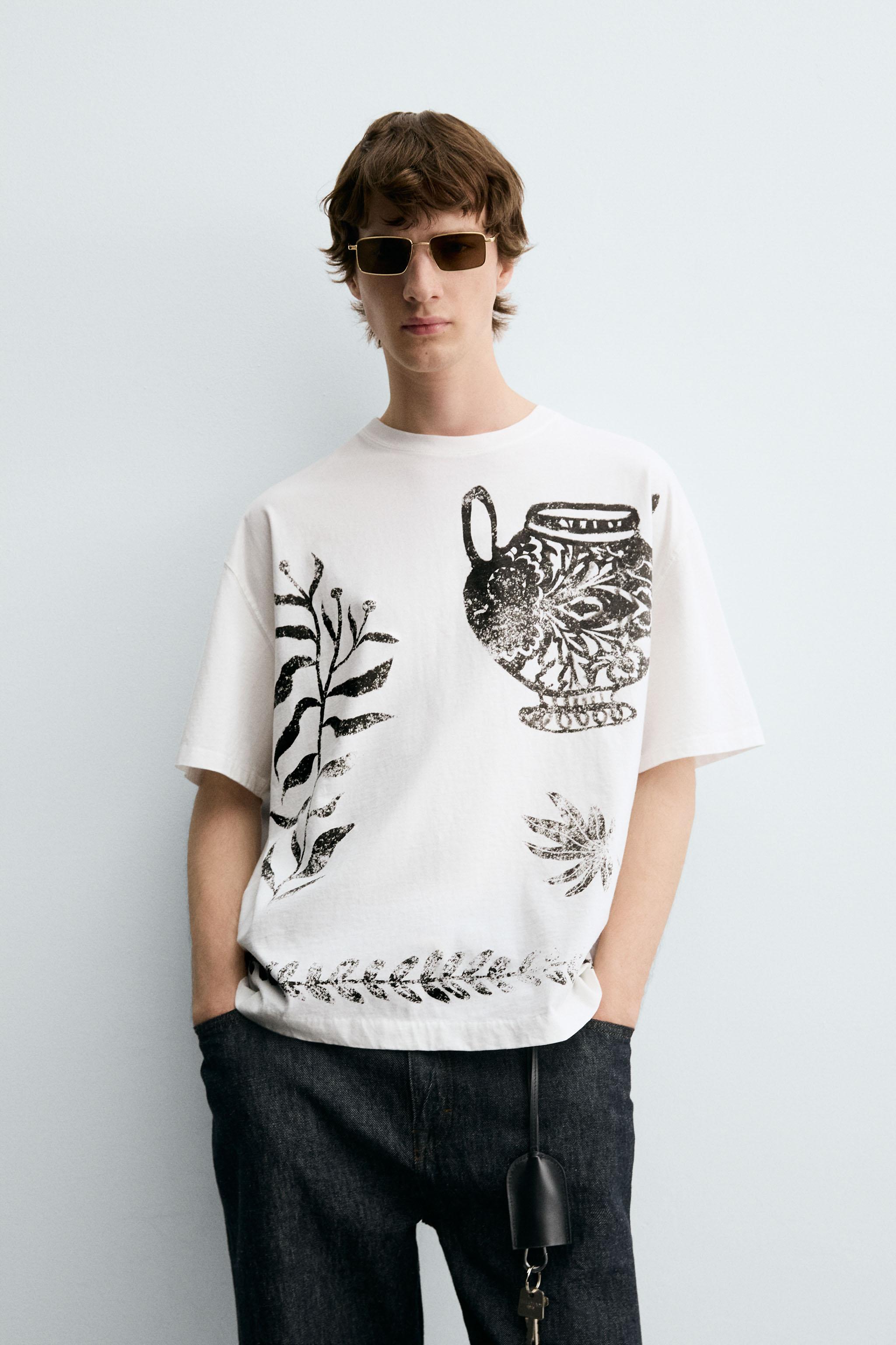 CONTRAST PRINT T-SHIRT