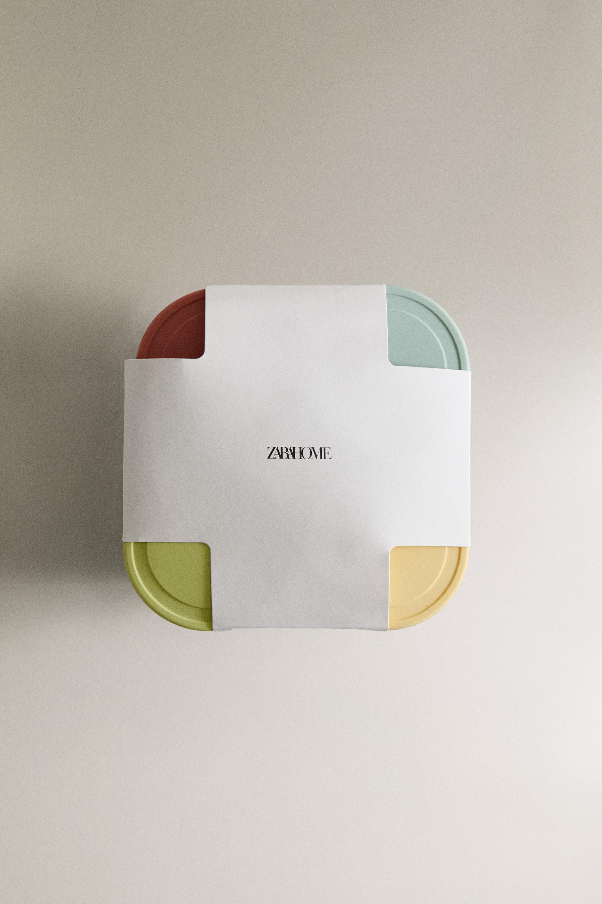 SET OF SILICONE ICE CREAM CONTAINERS (SET OF 4)